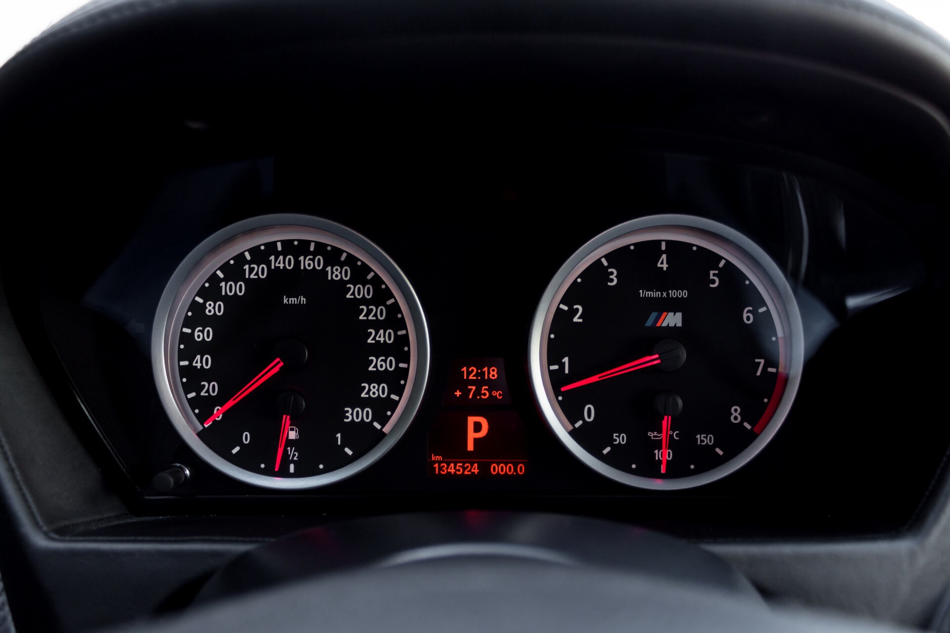 BMW X6 4.4i M Pano/Adaptive Drive/HUD/Keyless/360camera/TV/Drivers Pack/Entertainment/Shadowline Aut6 Foto 12