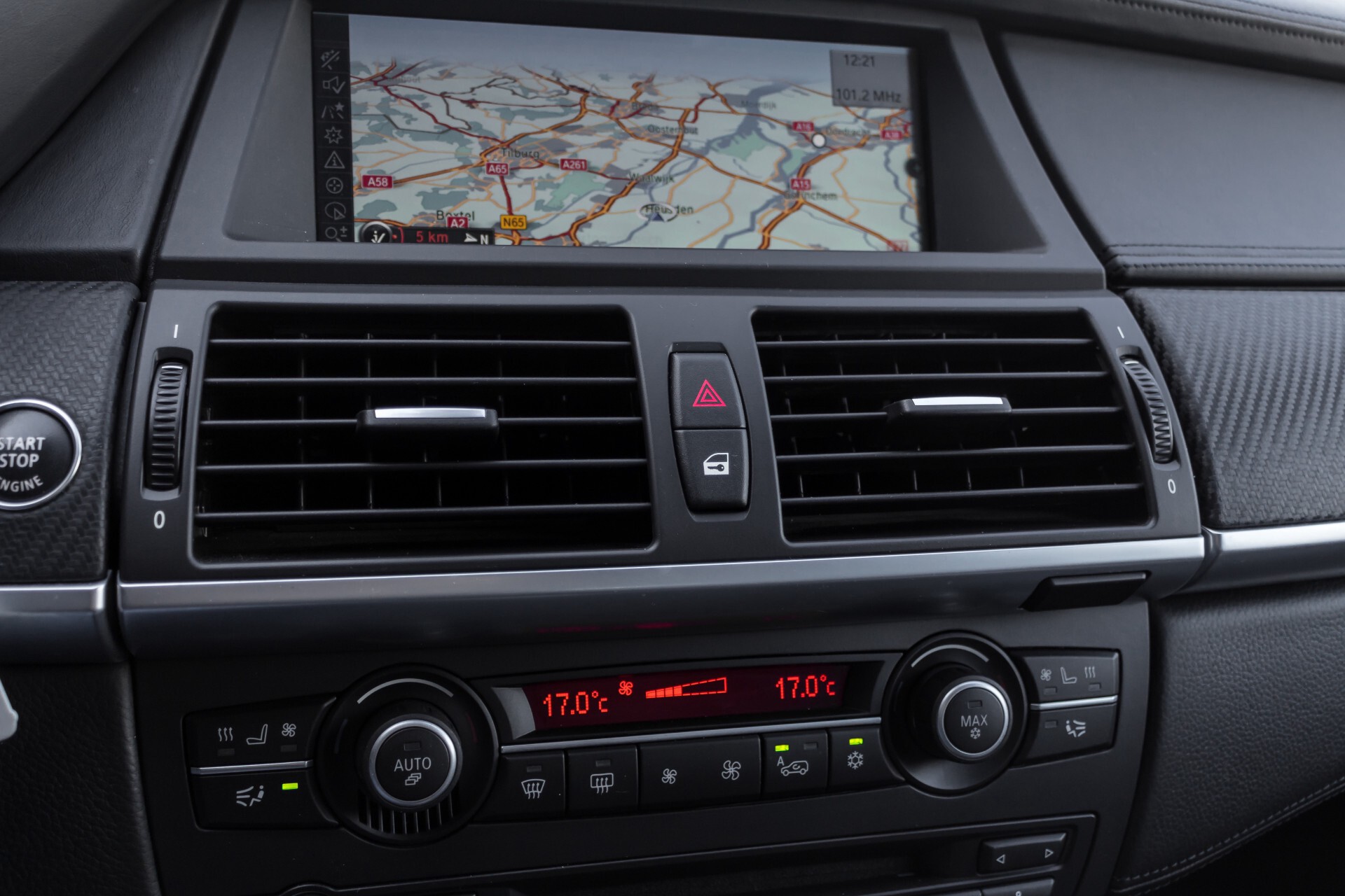 BMW X6 4.4i M Pano/Adaptive Drive/HUD/Keyless/360camera/TV/Drivers Pack/Entertainment/Shadowline Aut6 Foto 16