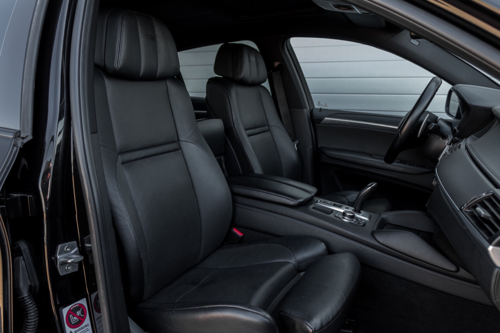 BMW X6 4.4i M Pano/Adaptive Drive/HUD/Keyless/360camera/TV/Drivers Pack/Entertainment/Shadowline Aut6 Foto 3