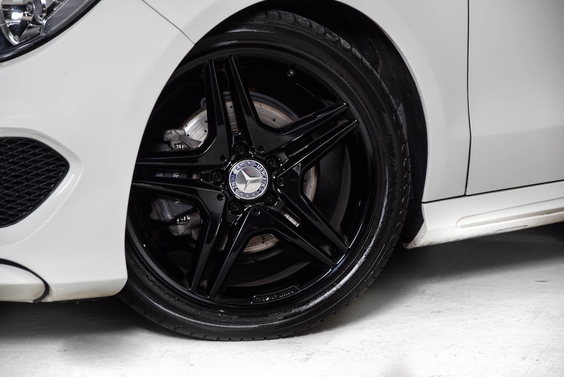 Mercedes-Benz CLA-Klasse 180 AMG Night Panorama Navi/Camera Aut7 Foto 19