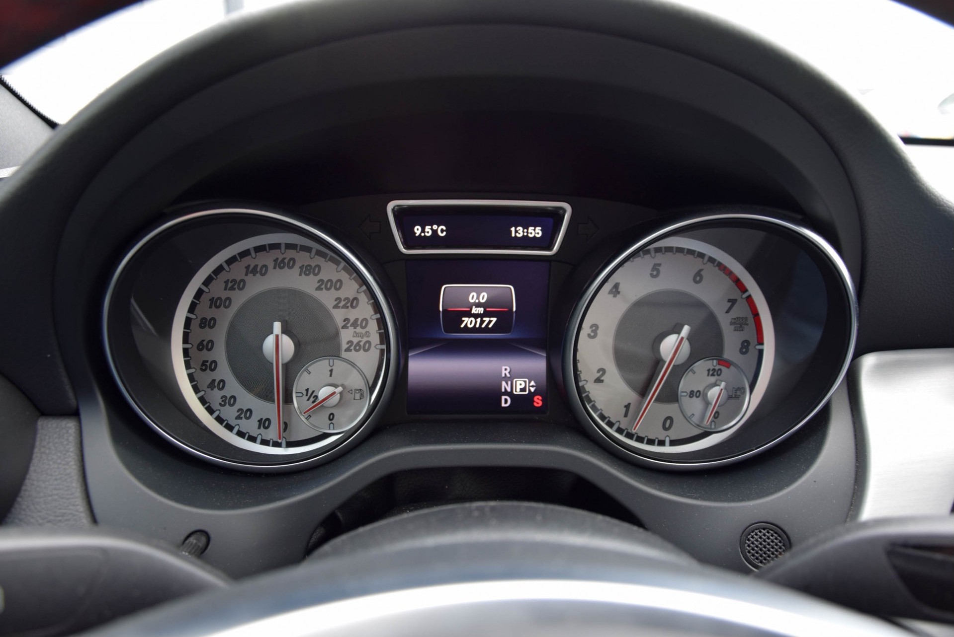 Mercedes-Benz CLA-Klasse 180 AMG Night Panorama Navi/Camera Aut7 Foto 6