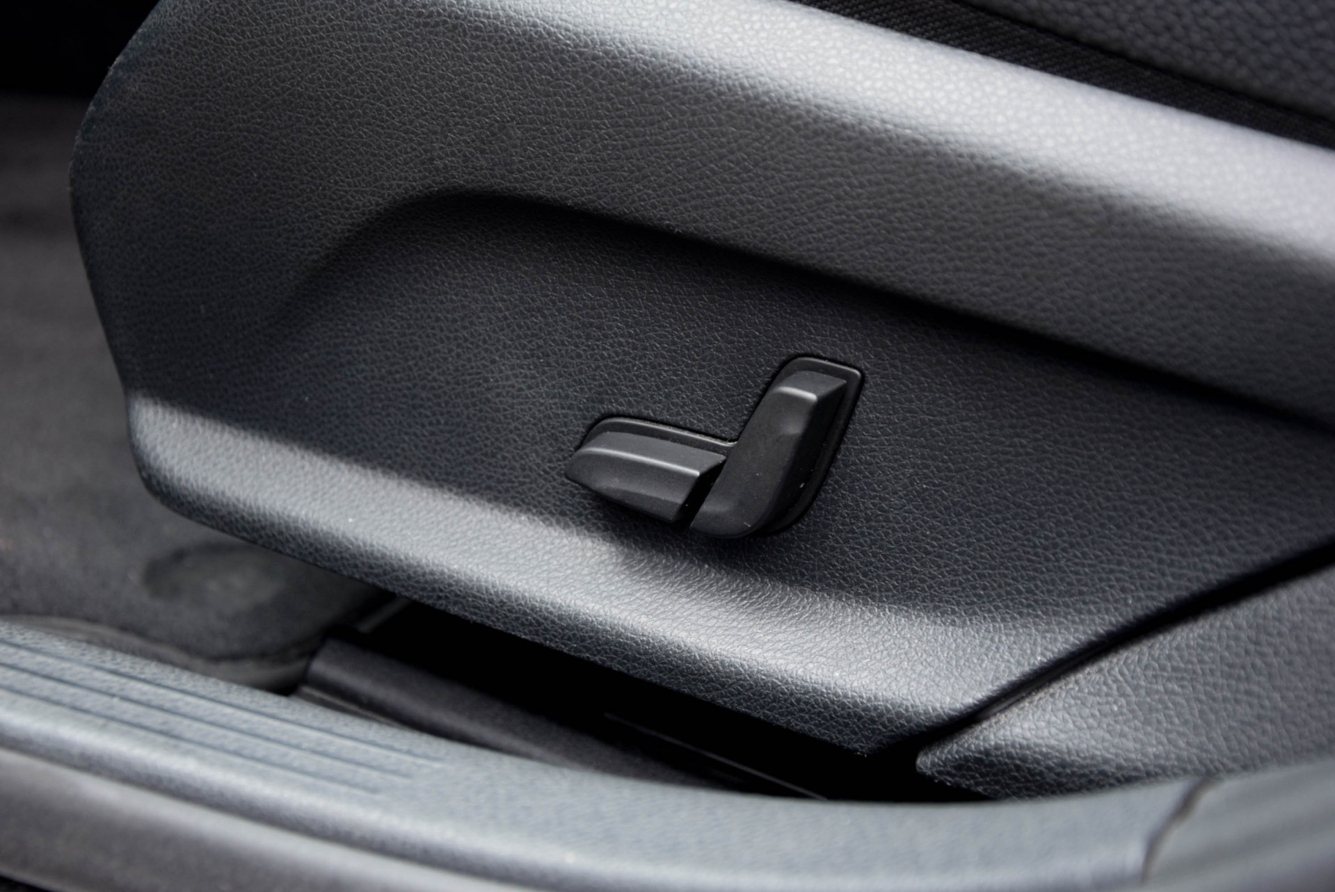 Mercedes-Benz C-Klasse 220 Cdi Keyless/Wegkl-trekhaak/ILS/Navi Aut7 Foto 19