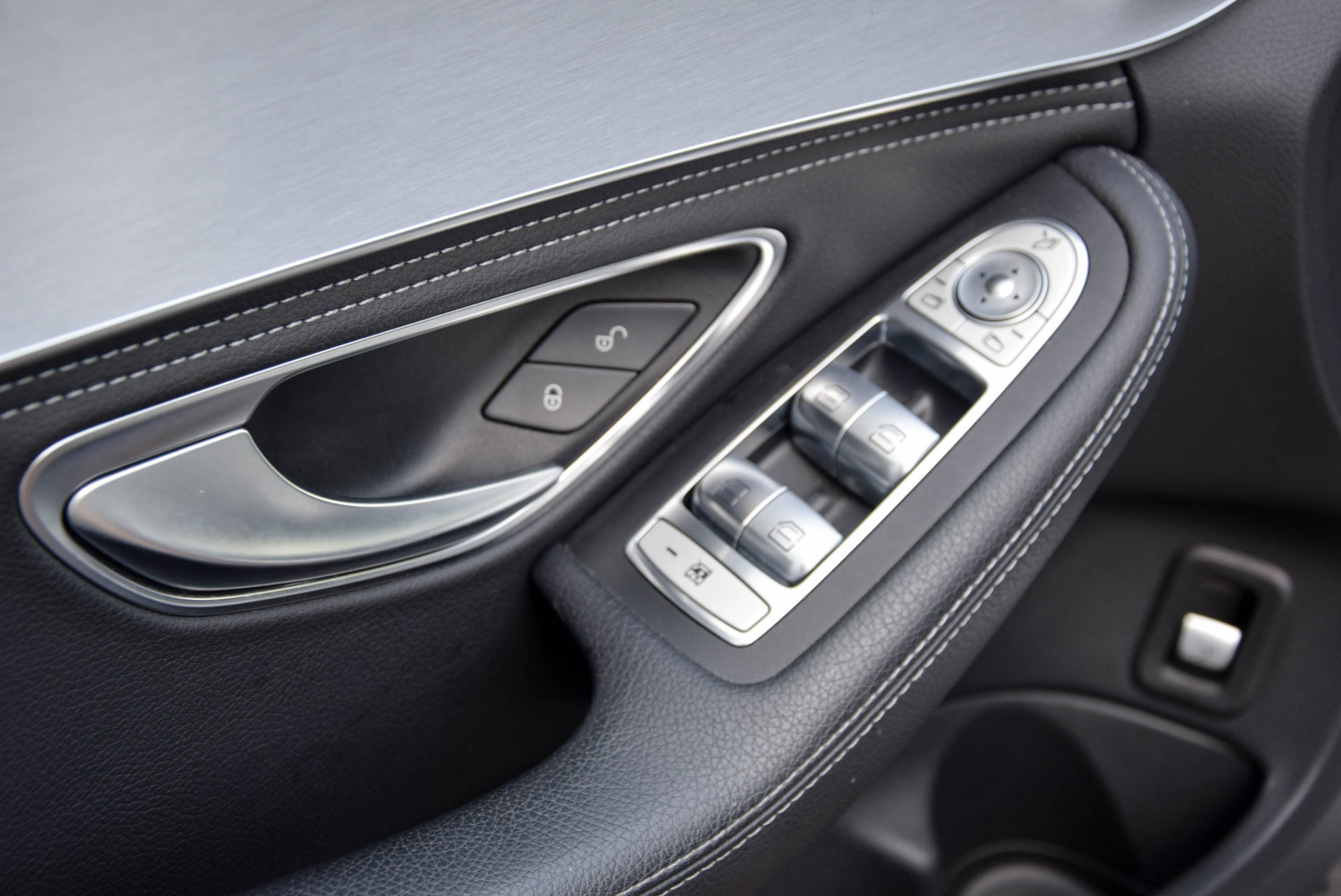 Mercedes-Benz C-Klasse 220 Cdi Keyless/Wegkl-trekhaak/ILS/Navi Aut7 Foto 8