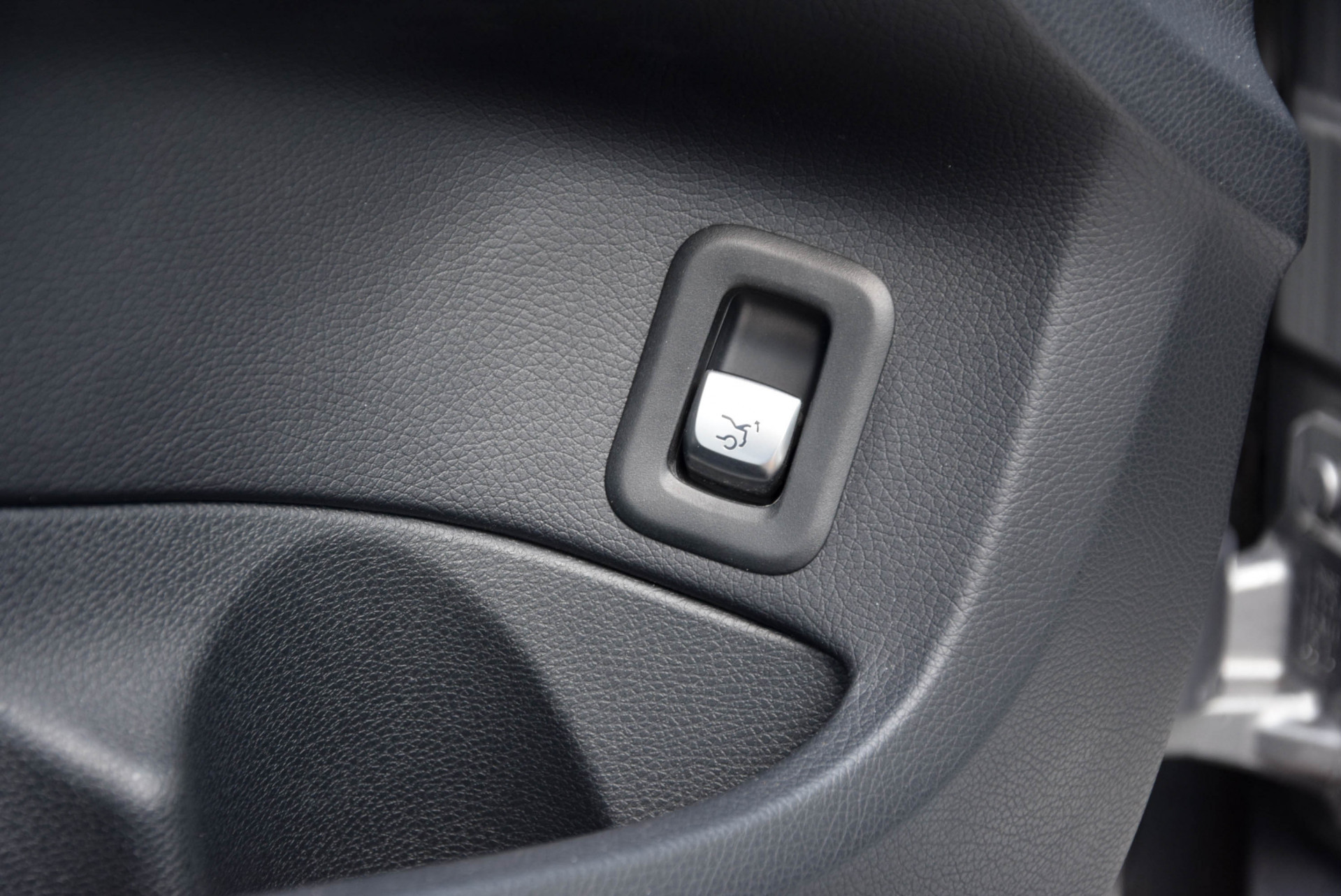 Mercedes-Benz C-Klasse 220 Cdi Keyless/Wegkl-trekhaak/ILS/Navi Aut7 Foto 9