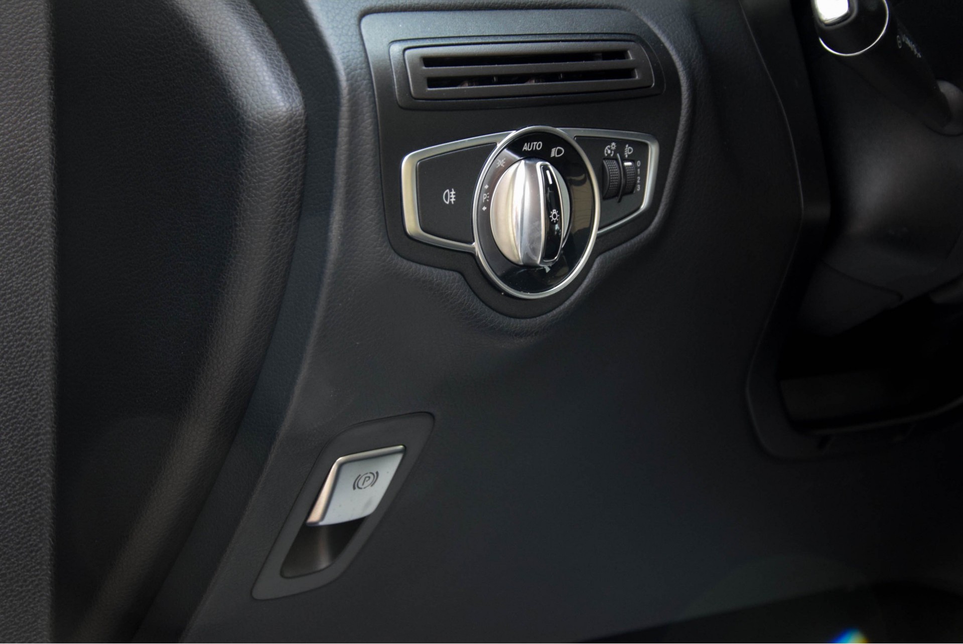 Mercedes-Benz GLC-Klasse 220d 4-M Exclusive/Pano/Trekhaak Aut9 Foto 11