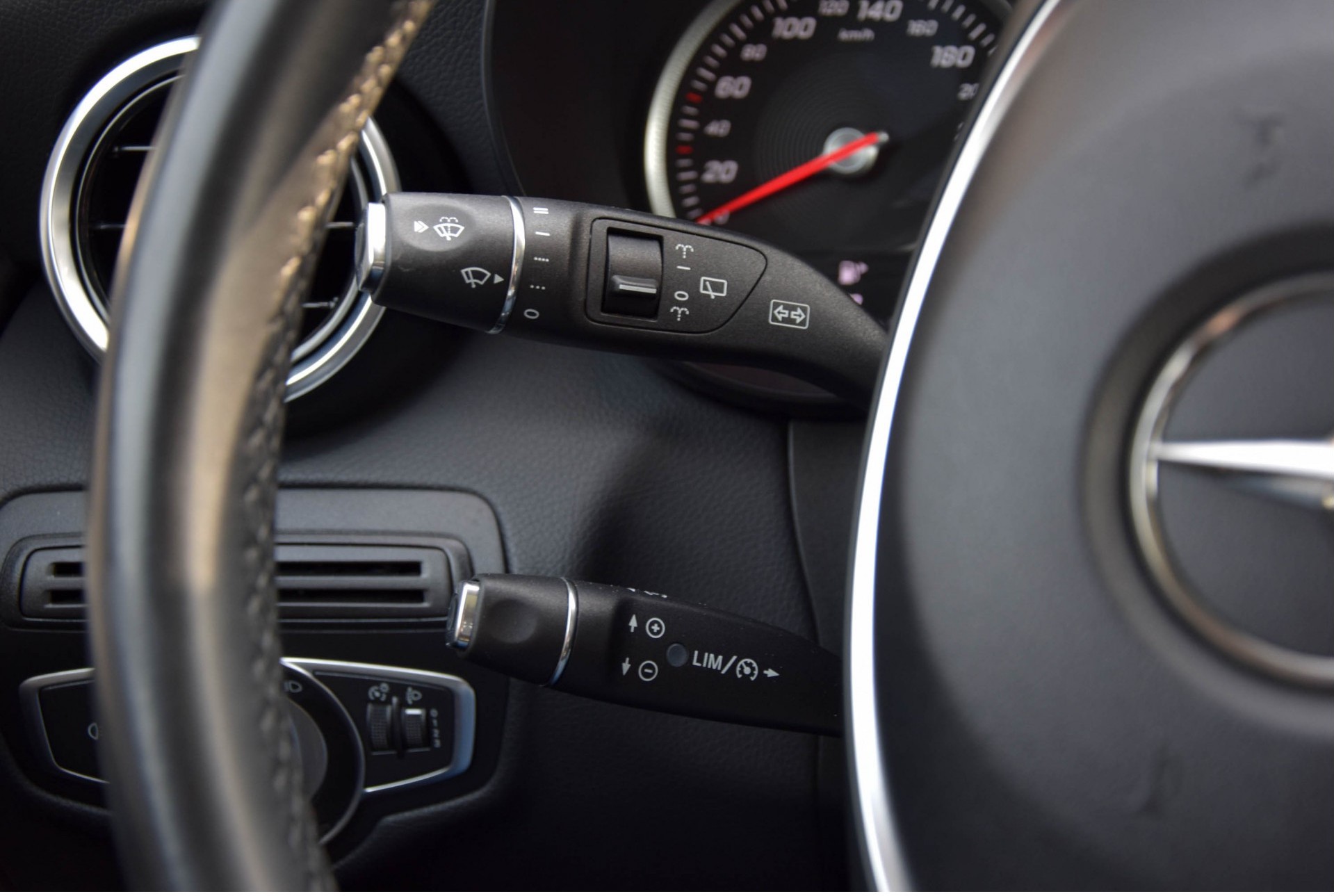 Mercedes-Benz GLC-Klasse 220d 4-M Exclusive/Pano/Trekhaak Aut9 Foto 12