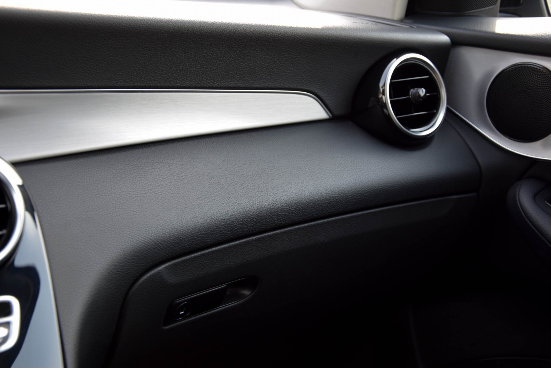 Mercedes-Benz GLC-Klasse 220d 4-M Exclusive/Pano/Trekhaak Aut9 Foto 18