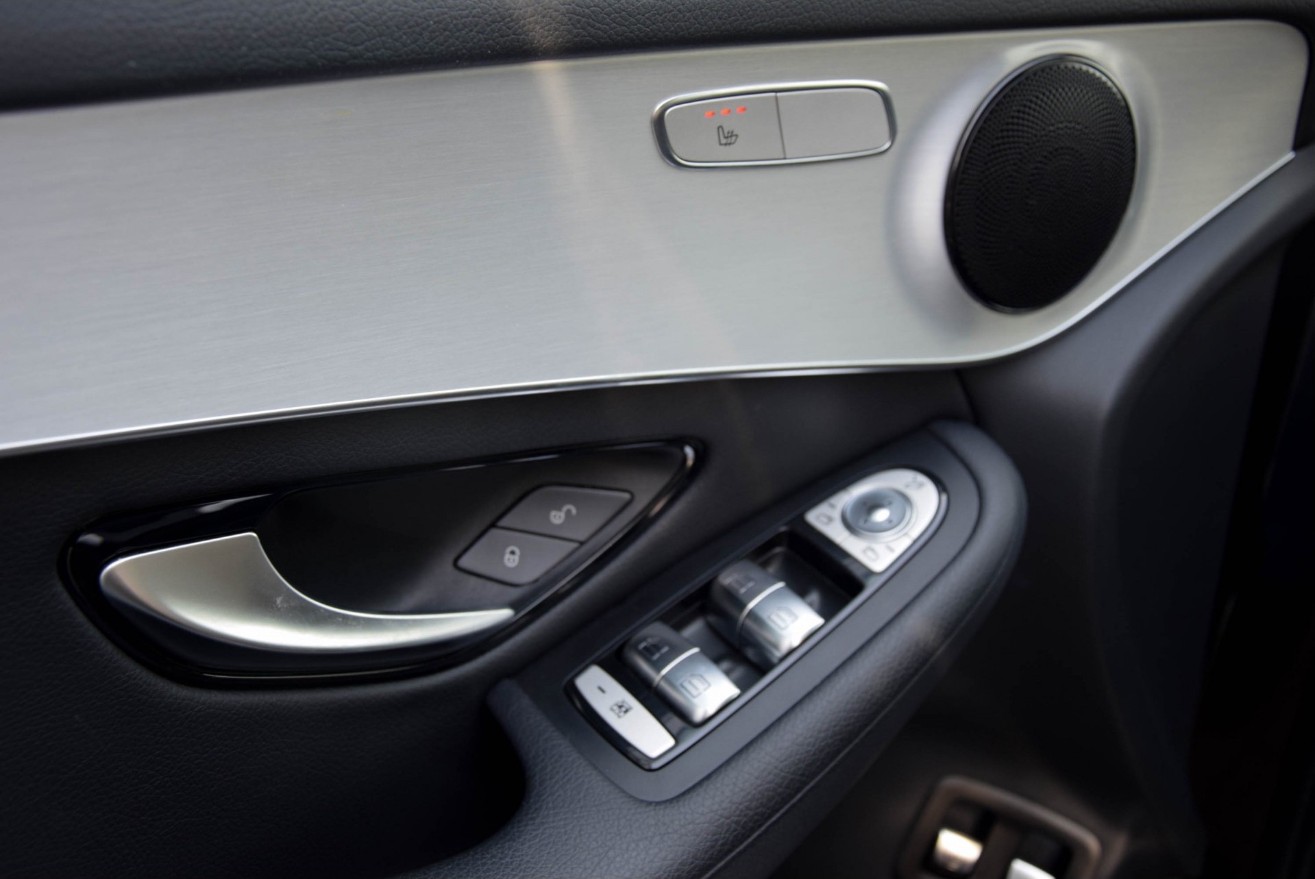 Mercedes-Benz GLC-Klasse 220d 4-M Exclusive/Pano/Trekhaak Aut9 Foto 8