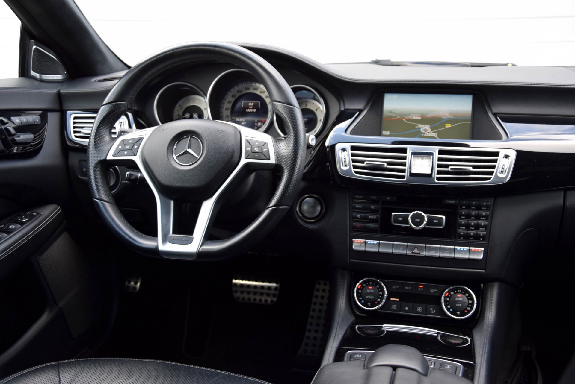 Mercedes-Benz CLS-Klasse Shooting Brake 350 Cdi 4-M AMG Nappa/Luchtvering/Mem/Harman-Kardon/Keyless Aut7 Foto 5