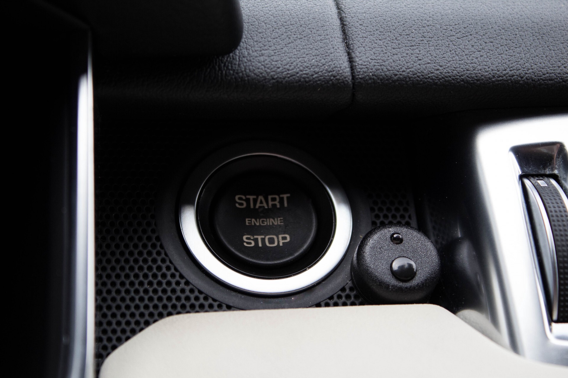 Land Rover Range Rover Sport 3.0 SDV6 HSE Dynamic Pano/Xenon/SurroundCamera/Keyless/DAB+ Aut8 Foto 12