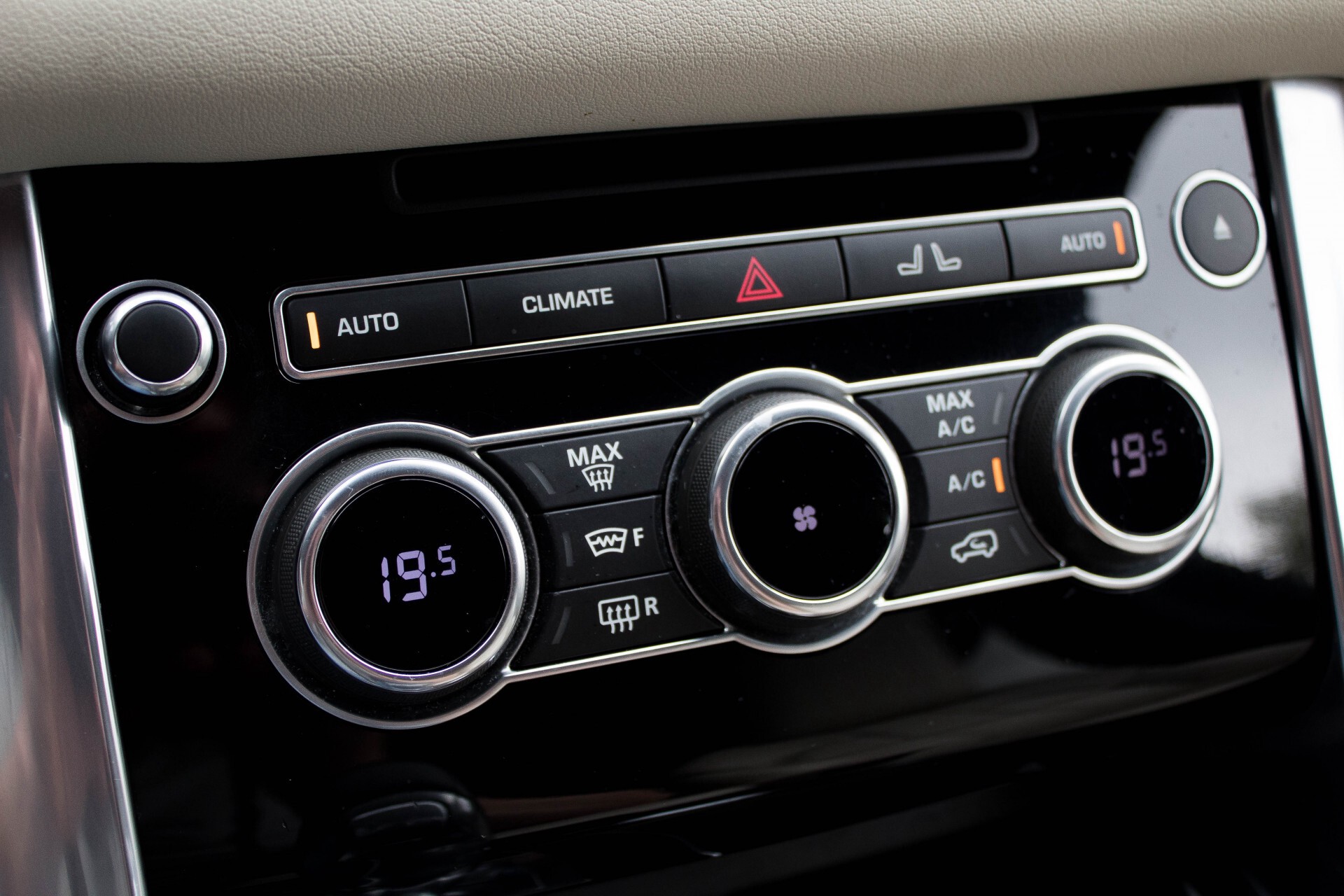 Land Rover Range Rover Sport 3.0 SDV6 HSE Dynamic Pano/Xenon/SurroundCamera/Keyless/DAB+ Aut8 Foto 15