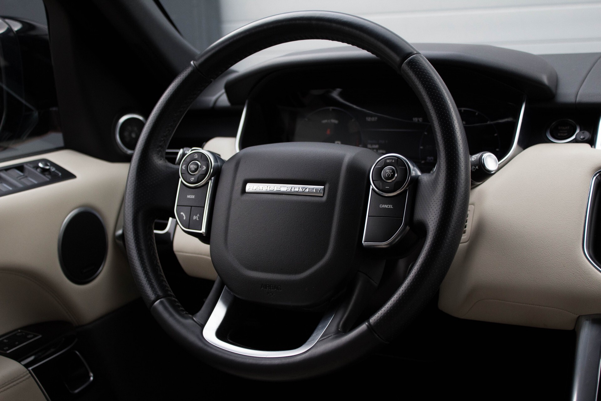 Land Rover Range Rover Sport 3.0 SDV6 HSE Dynamic Pano/Xenon/SurroundCamera/Keyless/DAB+ Aut8 Foto 8