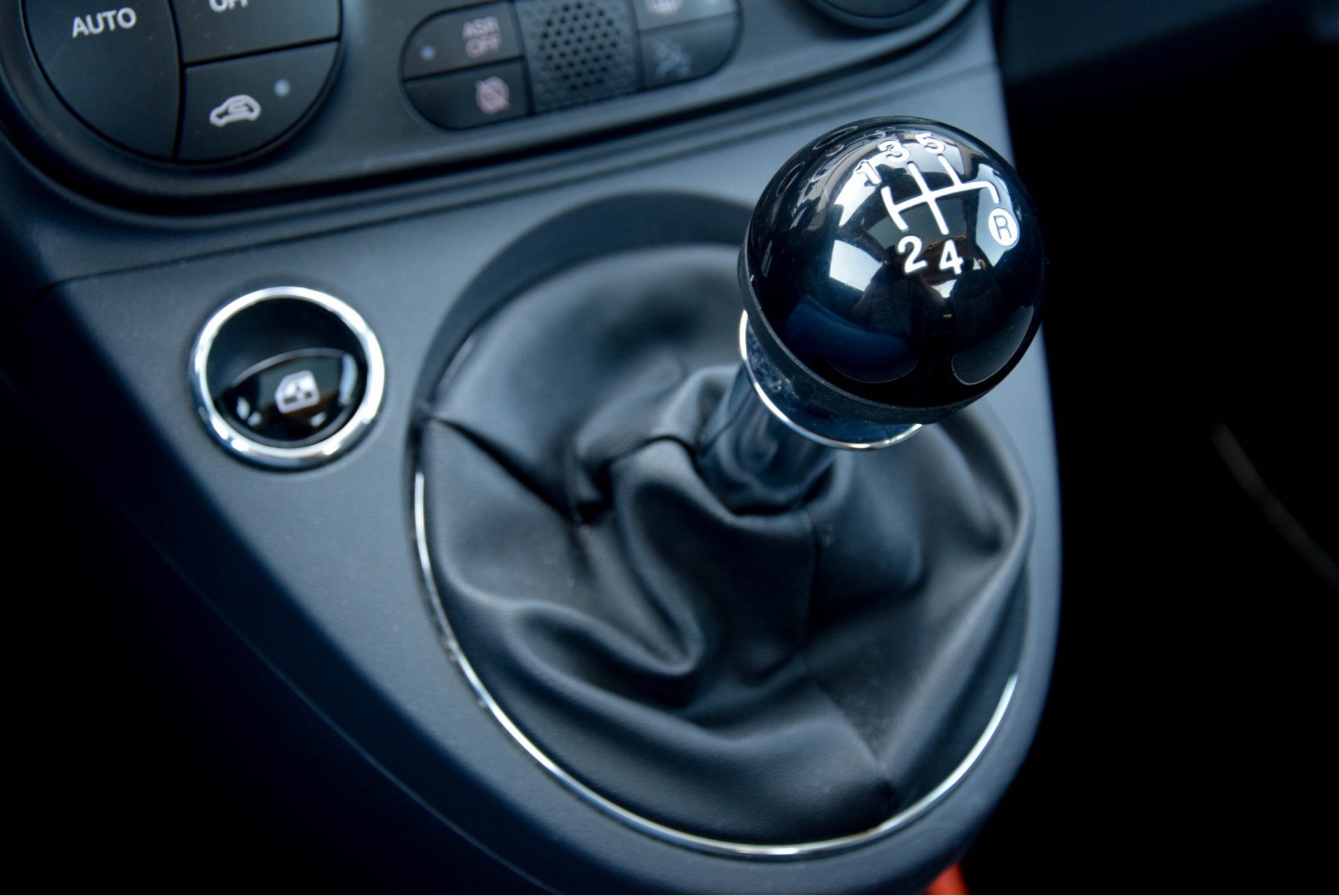 Fiat 500 0.9 TwinAir Turbo Lounge Panorama Navi/Ecc/16"/DAB+/PTS/Pack Style Foto 13