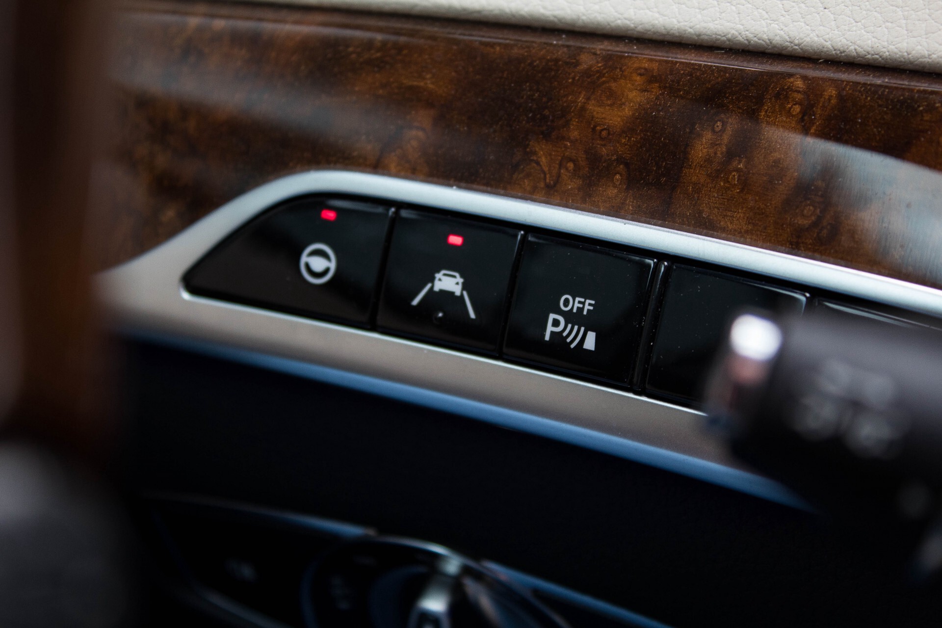 Mercedes-Benz S-Klasse 350d 4-M AMG Pano/Head-Up/DistronicPlus/Camera/Burmester/Keyless Aut7 Foto 32