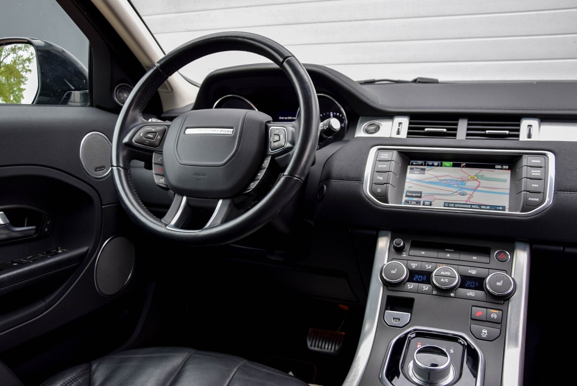 Land Rover Range Rover Evoque 2.2 TD4 4WD Panorama/Leder/Navi Pure Business Edition Aut9 Foto 6