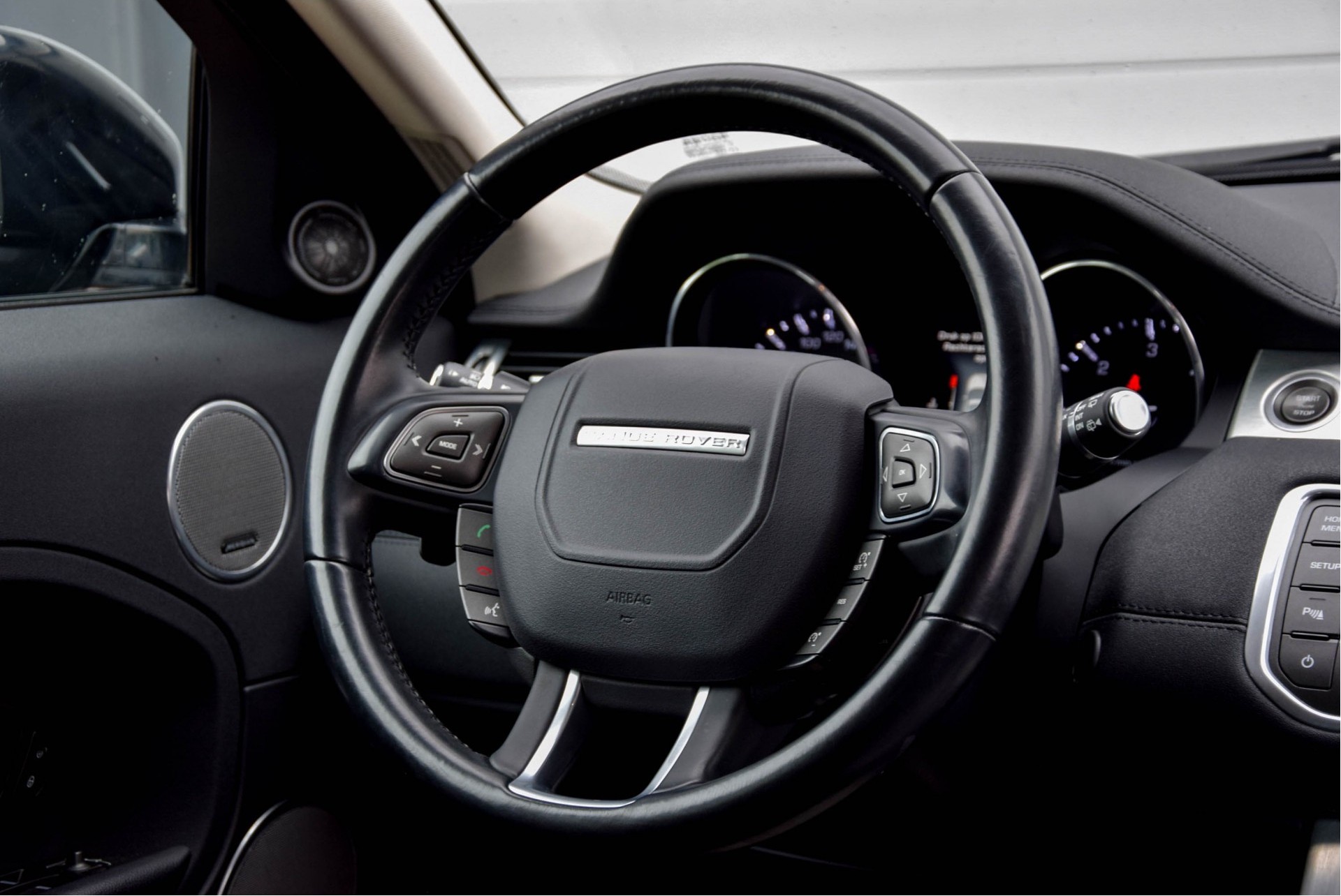 Land Rover Range Rover Evoque 2.2 TD4 4WD Panorama/Leder/Navi Pure Business Edition Aut9 Foto 7