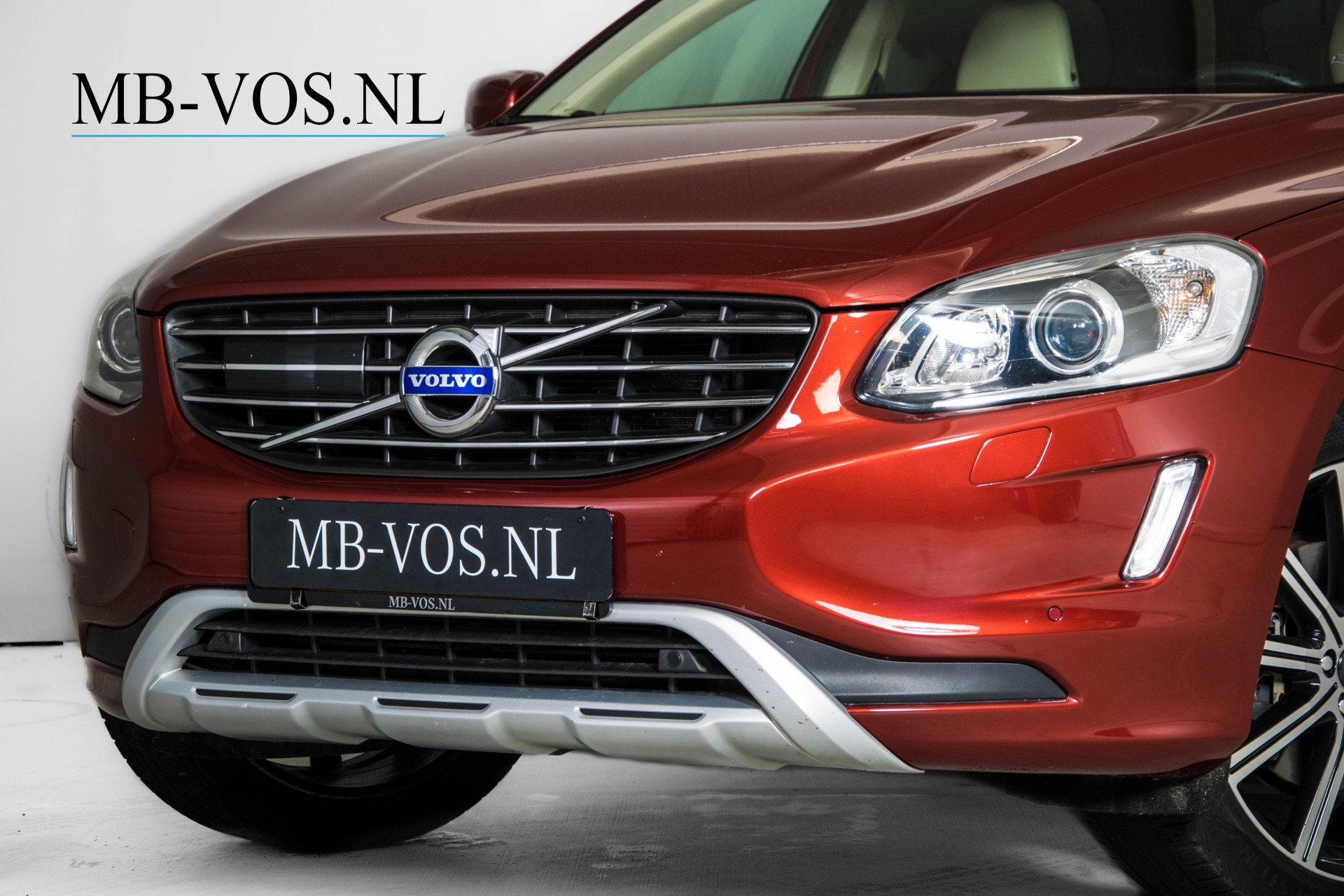 Volvo XC60 2.0 D4 FWD Summum LuxuryLine/BusinessPack/Intellisafe/Pano Aut8 Foto 19