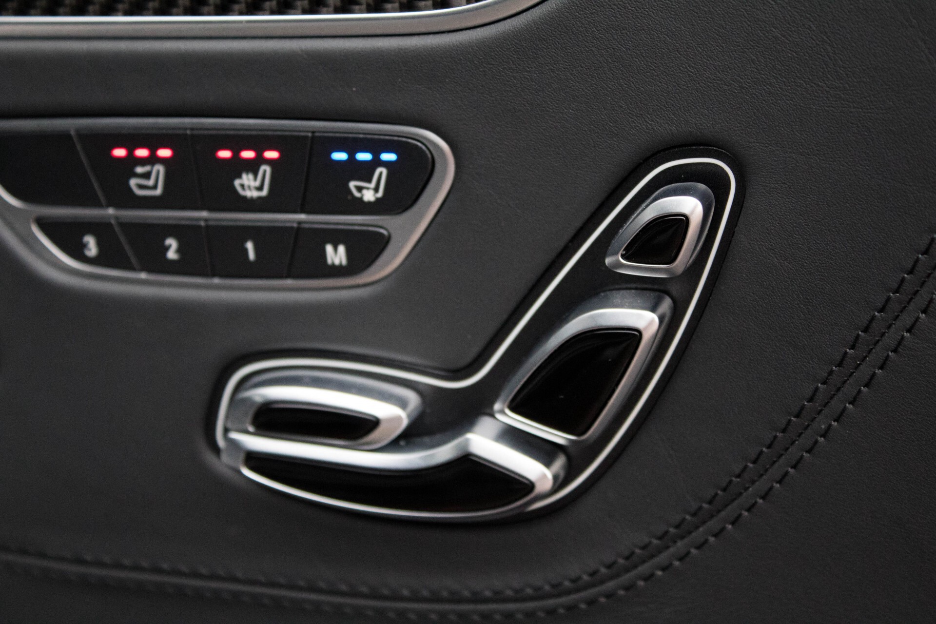 Mercedes-Benz S-Klasse Cabrio 63 AMG 4-M Ceramic/Designo/Carbon/Burmester High End Aut Foto 43