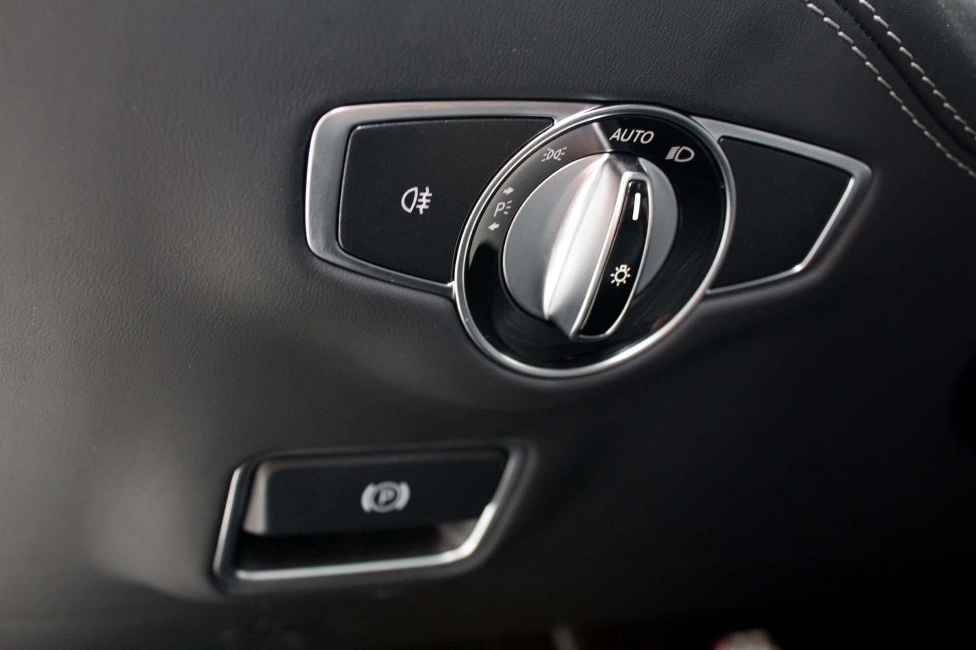 Mercedes-Benz S-Klasse Cabrio 63 AMG 4-M Ceramic/Designo/Carbon/Burmester High End Aut Foto 46