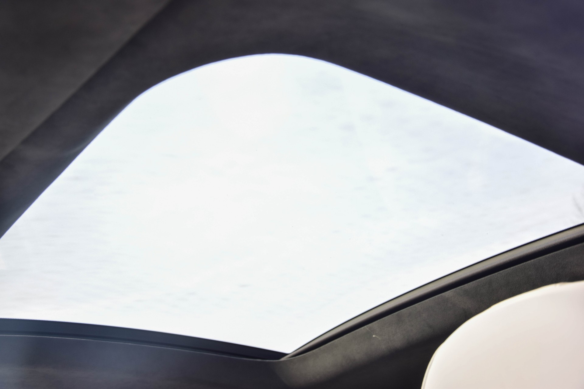 Mercedes-Benz GLE-Klasse Coupé 350d 4-Matic AMG Designo/Carbon/Distronic/Harman-Kardon/Massage/Keyless Aut9 Foto 10