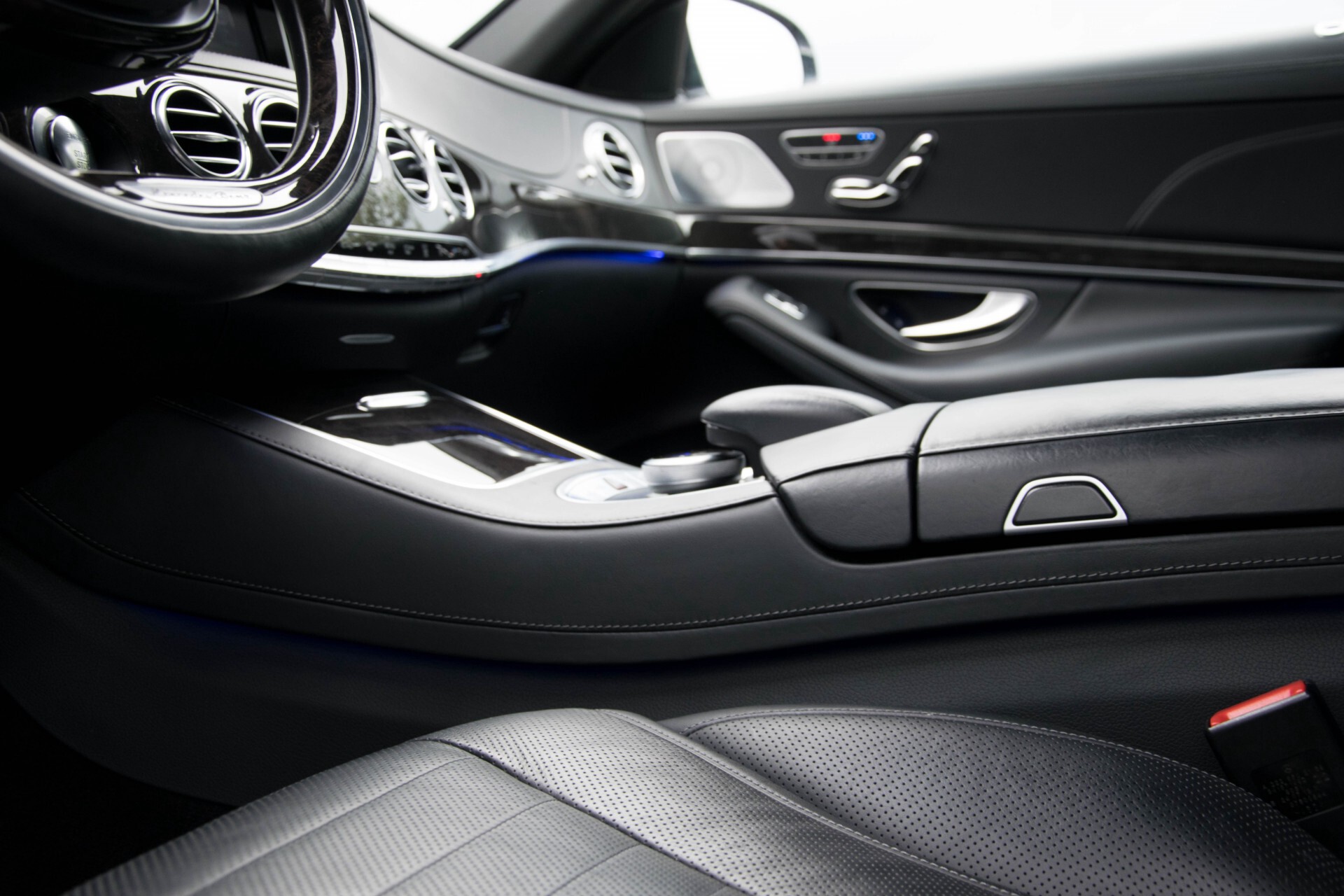 Mercedes-Benz S-Klasse 350 Bluetec Lang AMG RearEnt/Pano/Distronic/Keyless/Burmester/Mass/Standkachel Aut7 Foto 18