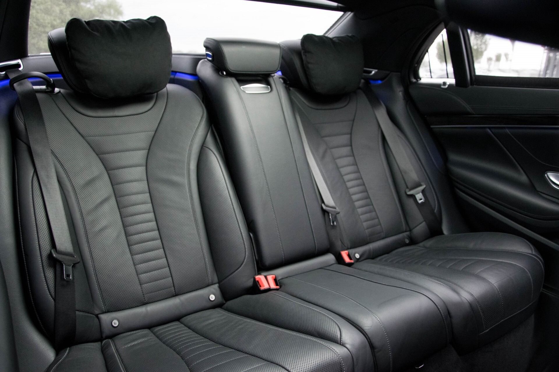 Mercedes-Benz S-Klasse 350 Bluetec Lang AMG RearEnt/Pano/Distronic/Keyless/Burmester/Mass/Standkachel Aut7 Foto 20