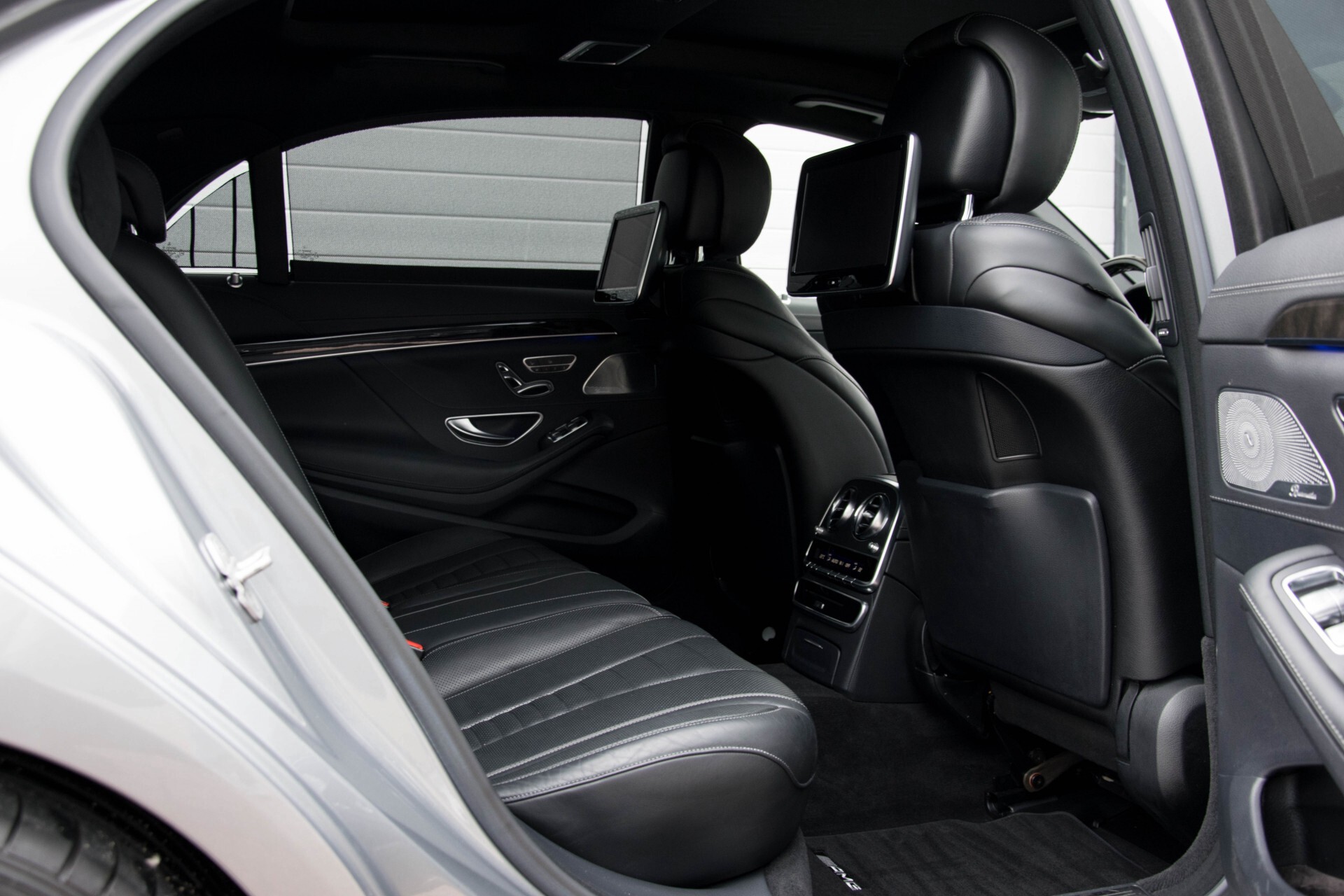 Mercedes-Benz S-Klasse 350 Bluetec Lang AMG RearEnt/Pano/Distronic/Keyless/Burmester/Mass/Standkachel Aut7 Foto 4