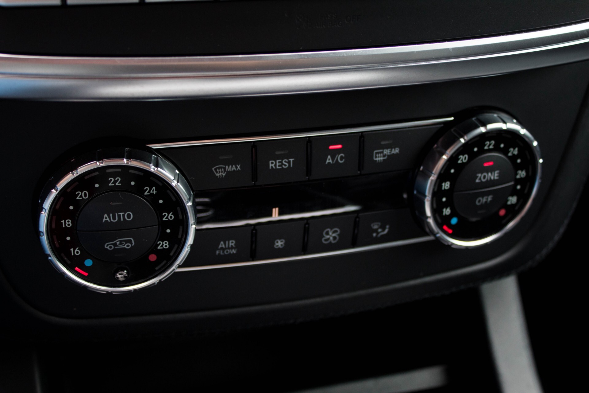 Mercedes-Benz M-Klasse 63 AMG 4-M Performance Designo Full Options Aut7 Foto 24