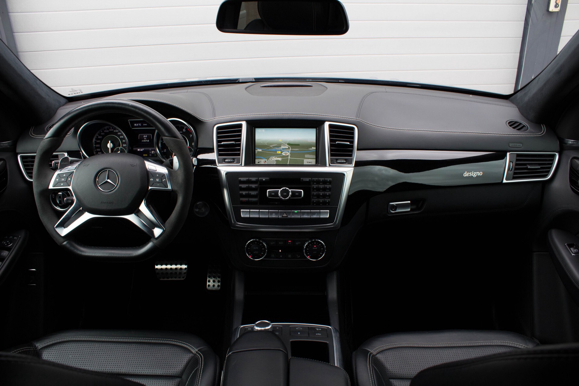 Mercedes-Benz M-Klasse 63 AMG 4-M Performance Designo Full Options Aut7 Foto 8