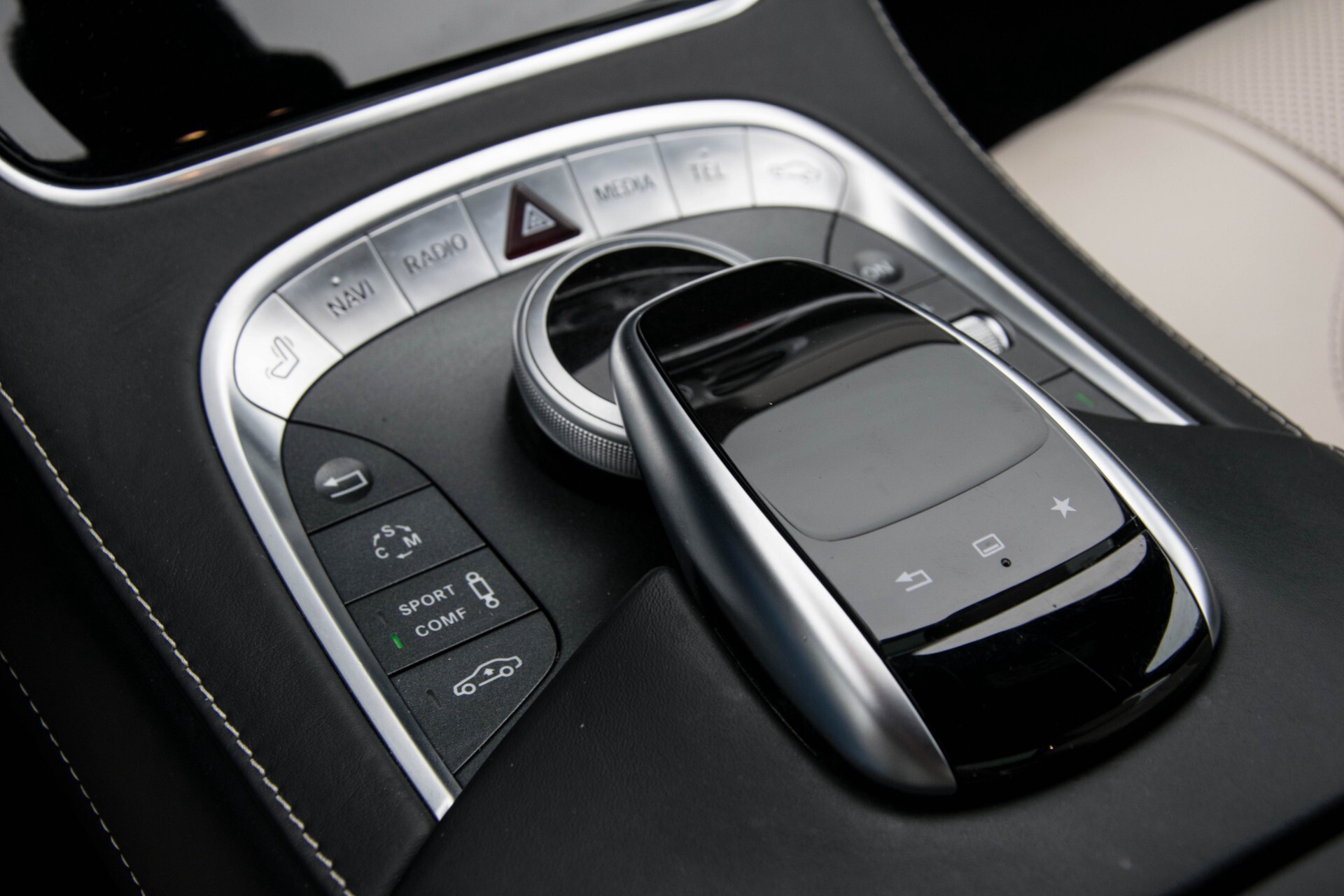 Mercedes-Benz S-Klasse 63 AMG 4-Matic Lang Keramisch/Full carbon/Burmester/Distronic/360/Pano/Head-Up/Keyless Aut7 Foto 14