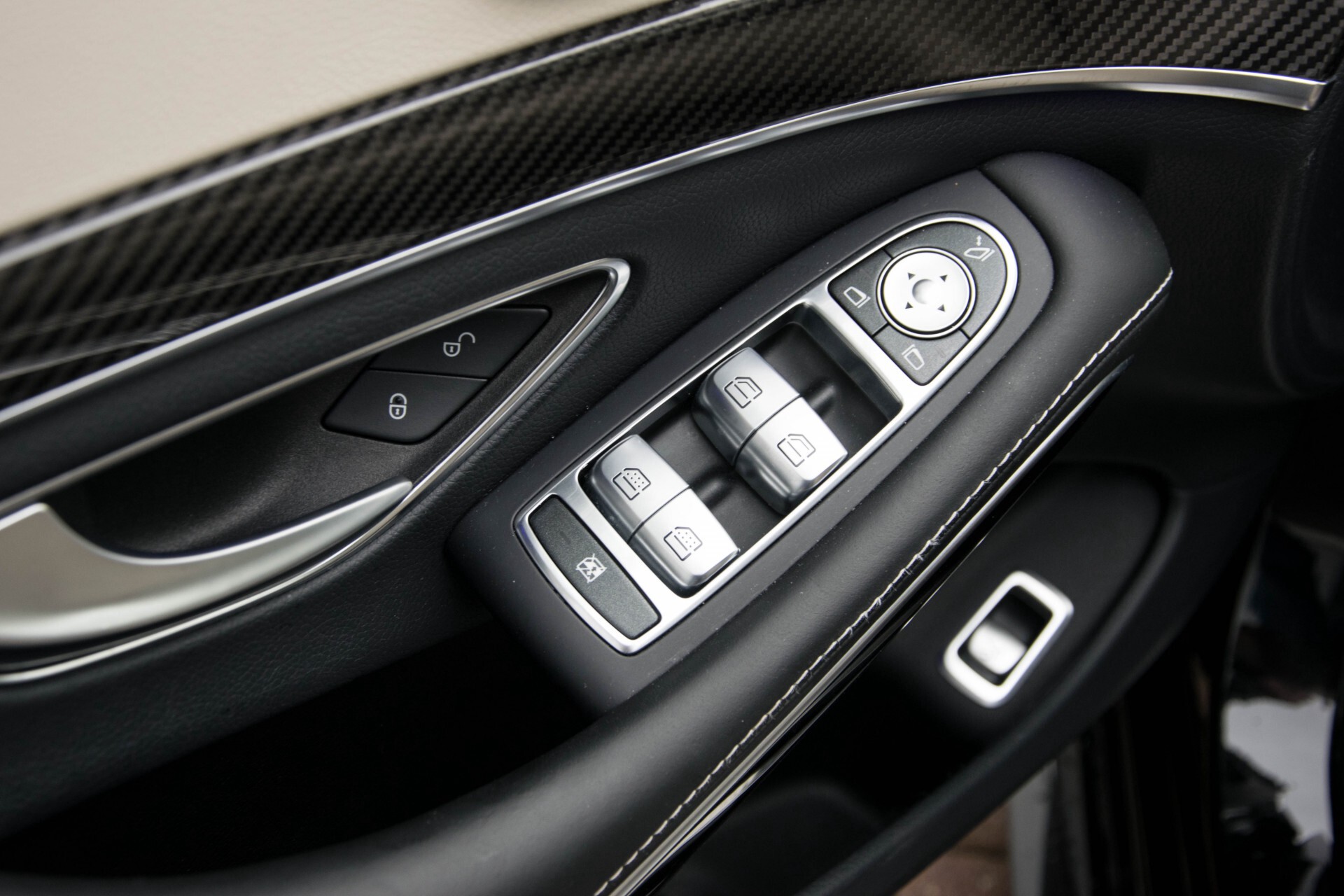 Mercedes-Benz S-Klasse 63 AMG 4-Matic Lang Keramisch/Full carbon/Burmester/Distronic/360/Pano/Head-Up/Keyless Aut7 Foto 18