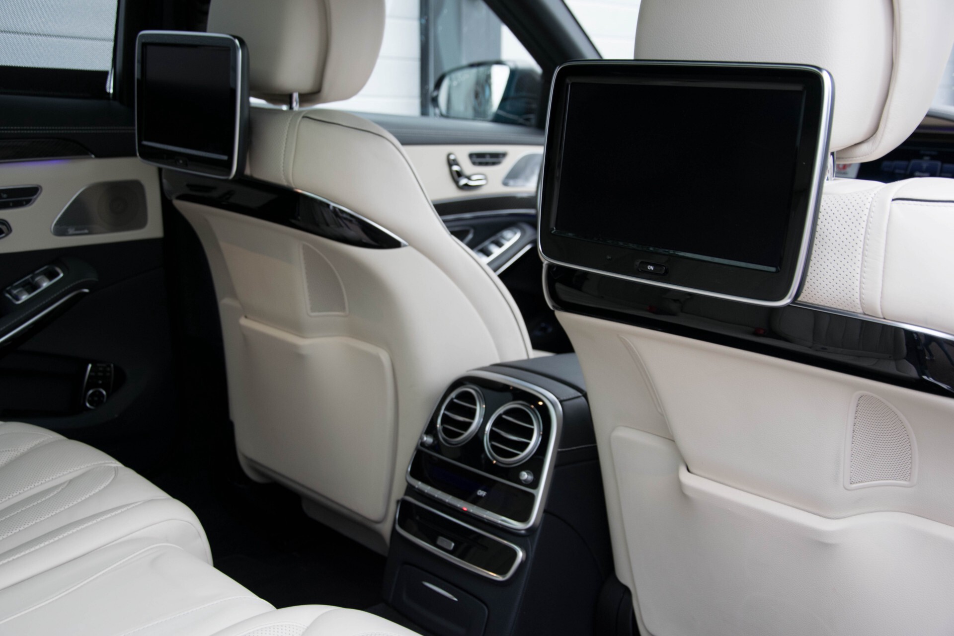 Mercedes-Benz S-Klasse 63 AMG 4-Matic Lang Keramisch/Full carbon/Burmester/Distronic/360/Pano/Head-Up/Keyless Aut7 Foto 23