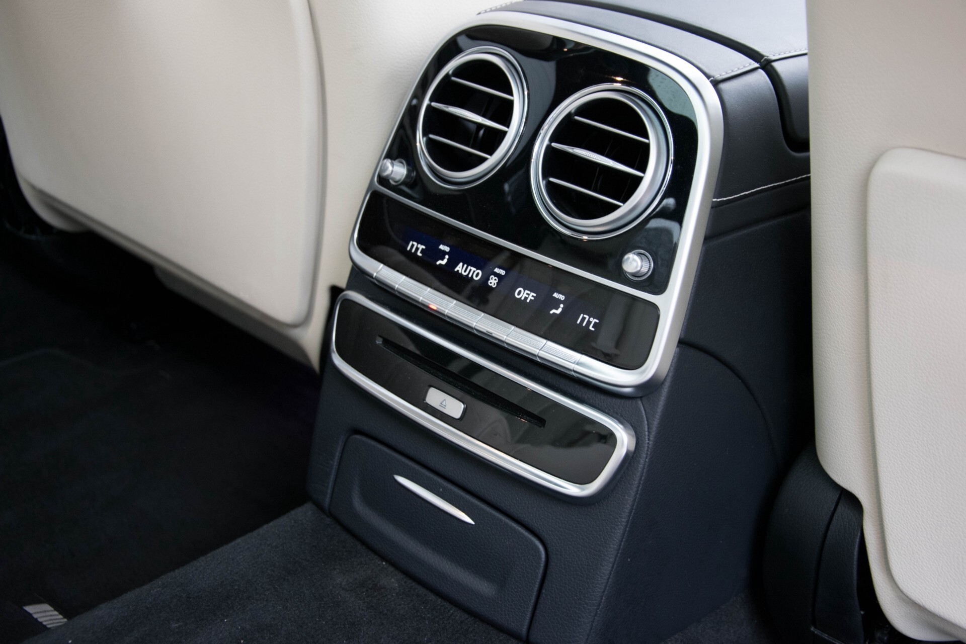 Mercedes-Benz S-Klasse 63 AMG 4-Matic Lang Keramisch/Full carbon/Burmester/Distronic/360/Pano/Head-Up/Keyless Aut7 Foto 24