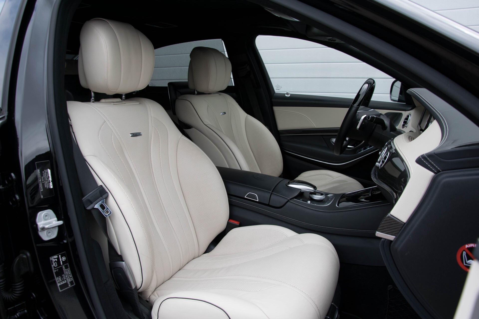 Mercedes-Benz S-Klasse 63 AMG 4-Matic Lang Keramisch/Full carbon/Burmester/Distronic/360/Pano/Head-Up/Keyless Aut7 Foto 3