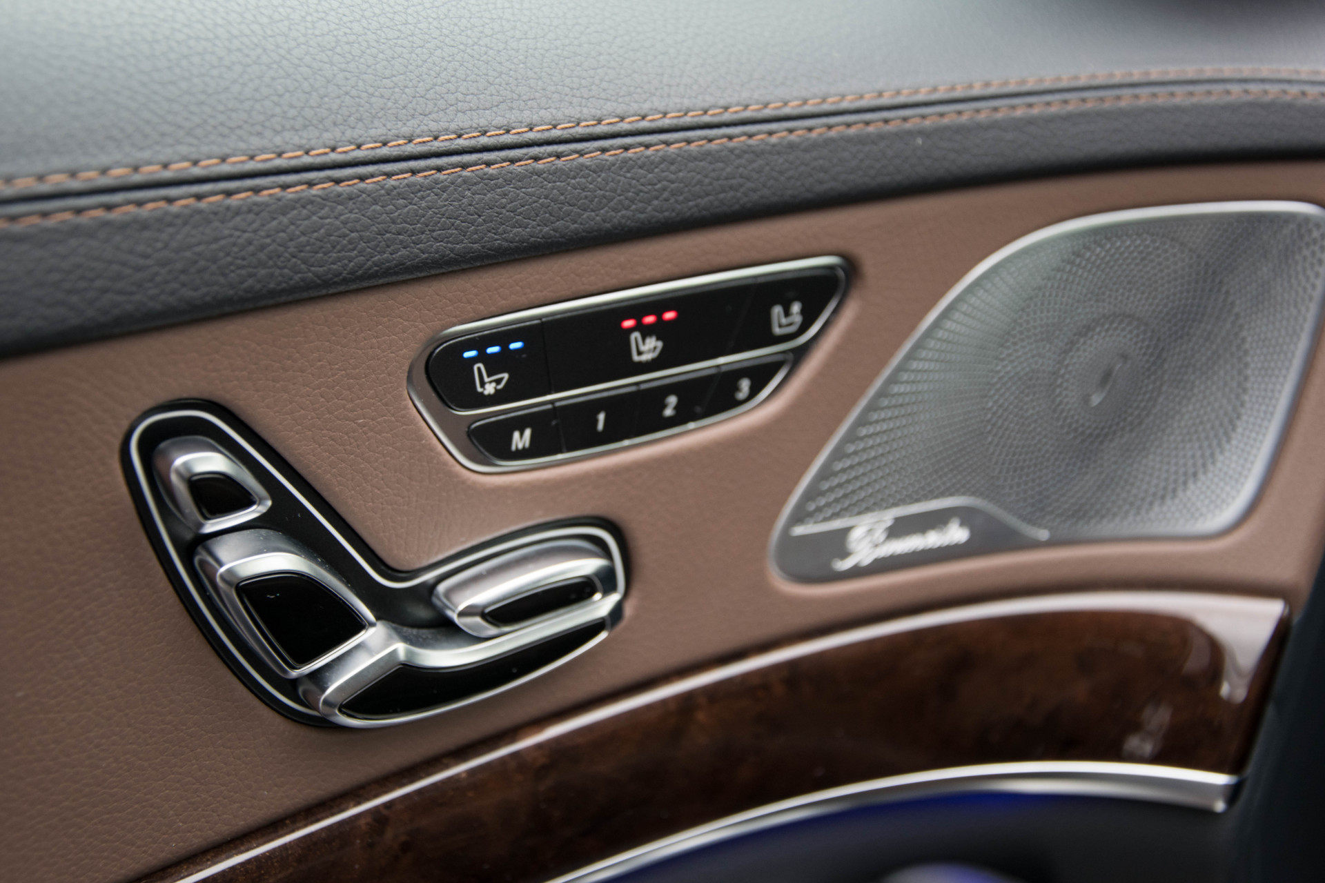 Mercedes-Benz S-Klasse 350d Facelift 63 AMG Panorama/Massage/Distronic/Keyless/Softclose Aut9 Foto 16