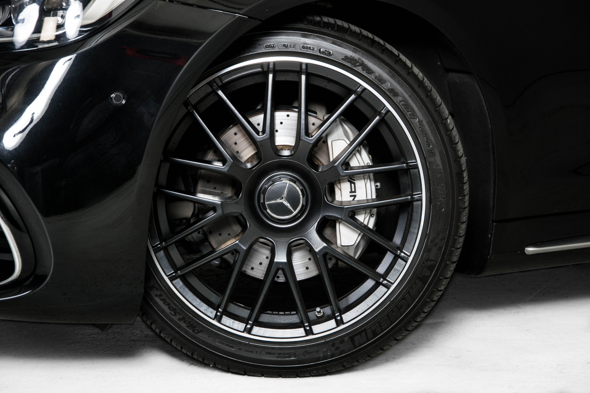 Mercedes-Benz S-Klasse 350d Facelift 63 AMG Panorama/Massage/Distronic/Keyless/Softclose Aut9 Foto 35