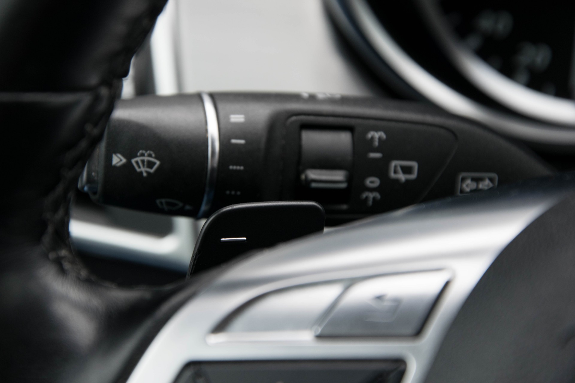 Mercedes-Benz M-Klasse 350 Bluetec 4-M AMG Luchtvering/Comand/Camera/Spoorpakket Aut7 Foto 9