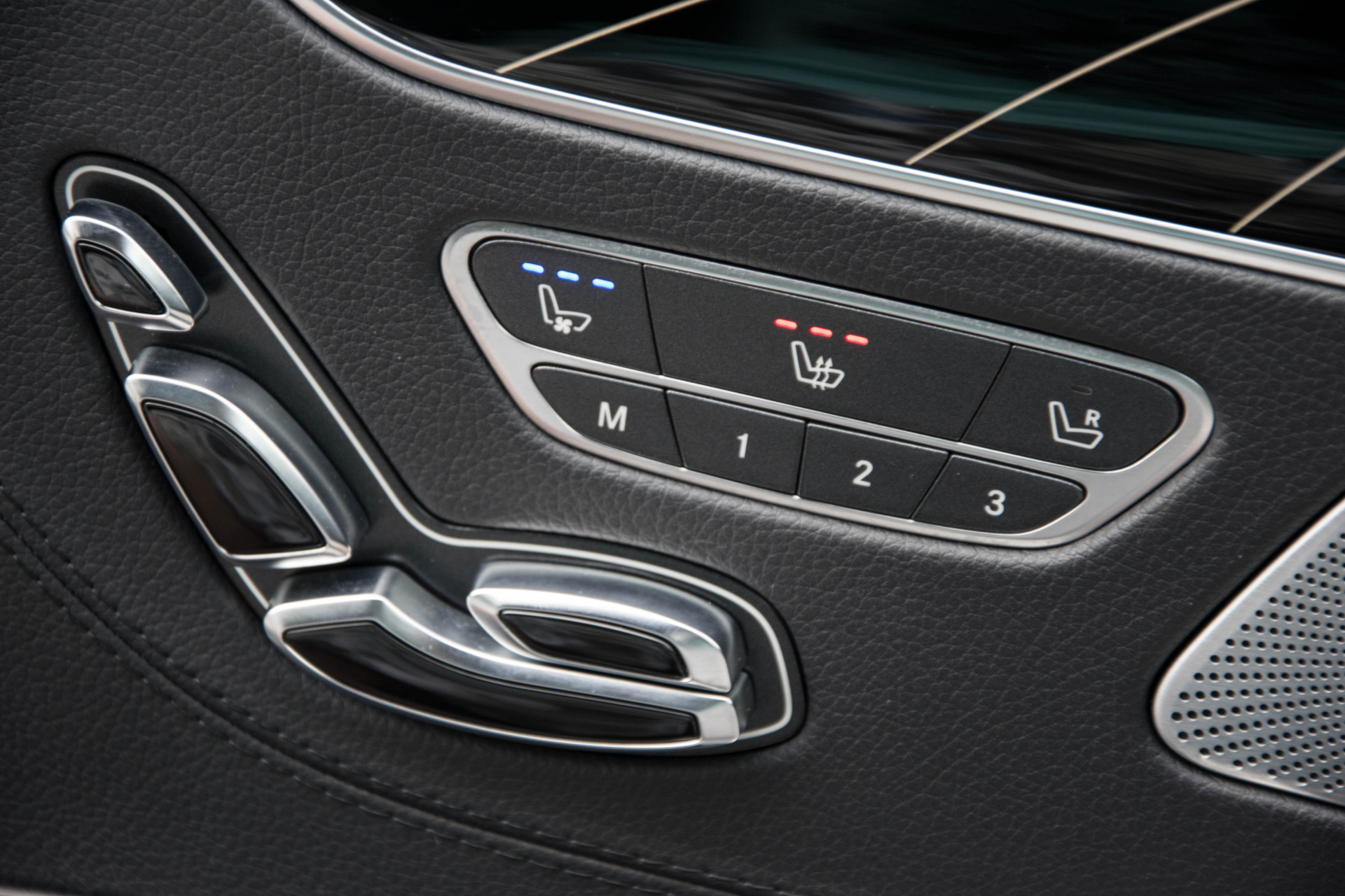 Mercedes-Benz S-Klasse Coupé 63 AMG 4-M Night Designo Swarowski/HUD/Keyless/Massage/Distronic Aut7 Foto 15