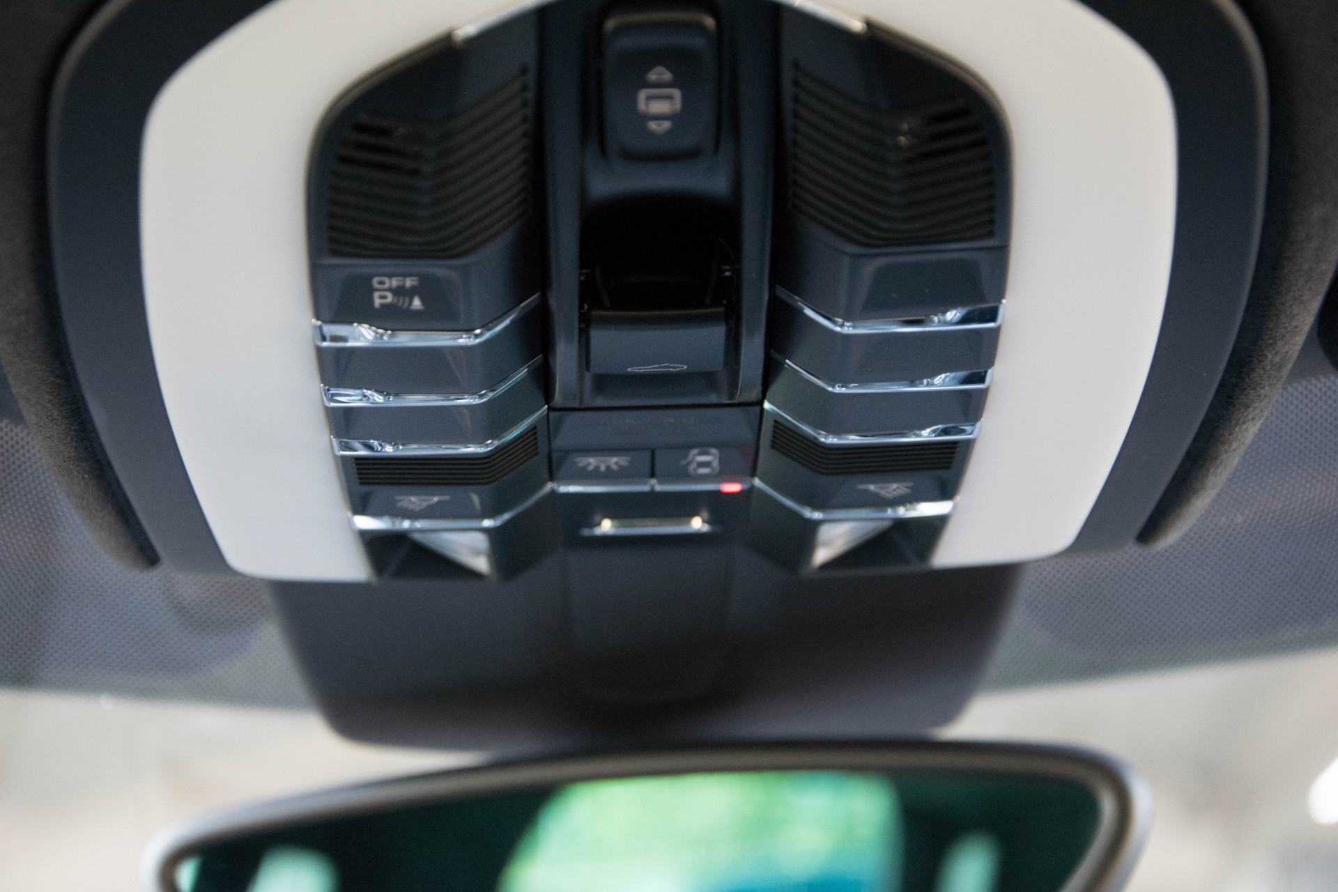 Porsche Cayenne 3.6 GTS Luchtvering/Pano/Keyless/Bose/Memory/Trekhaak Aut8 Foto 25