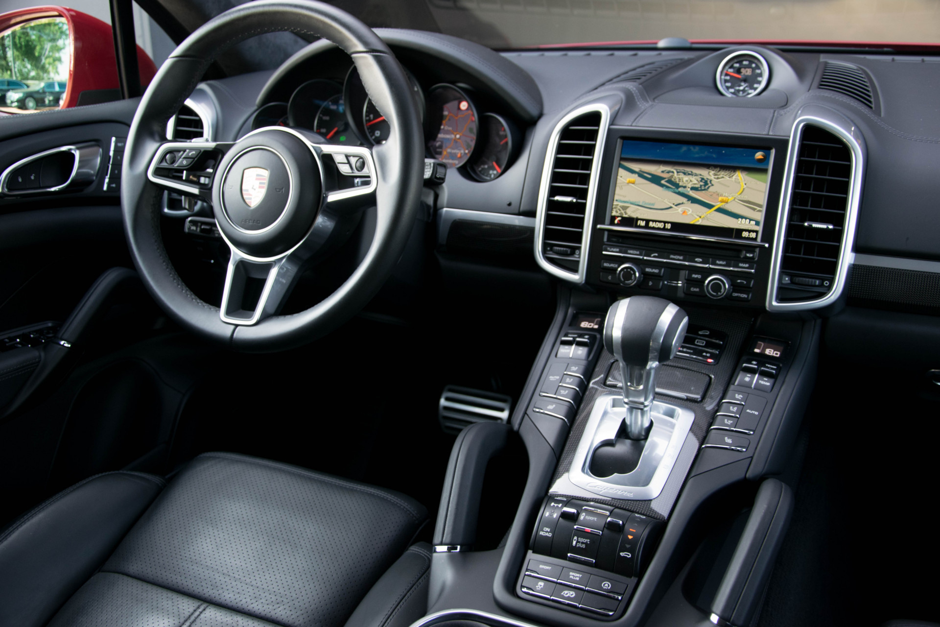 Porsche Cayenne 3.6 GTS Luchtvering/Pano/Keyless/Bose/Memory/Trekhaak Aut8 Foto 6