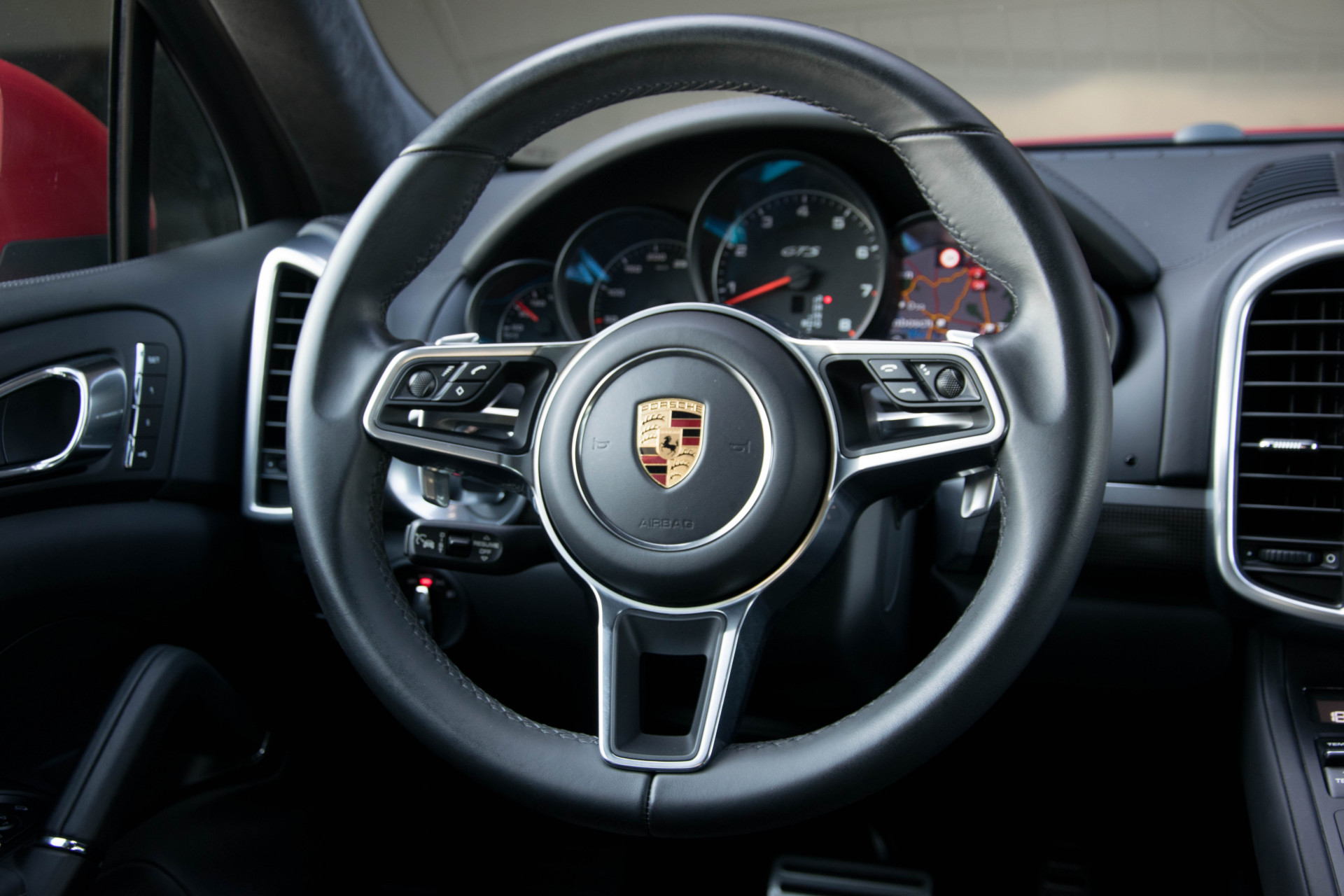 Porsche Cayenne 3.6 GTS Luchtvering/Pano/Keyless/Bose/Memory/Trekhaak Aut8 Foto 8