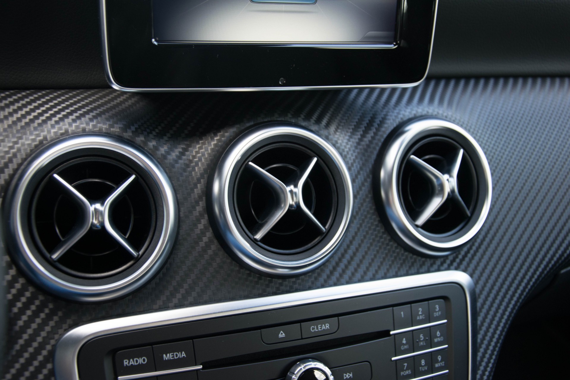 Mercedes-Benz A-Klasse 180 AMG Panoramadak/Camera/LED/Carplay Foto 21