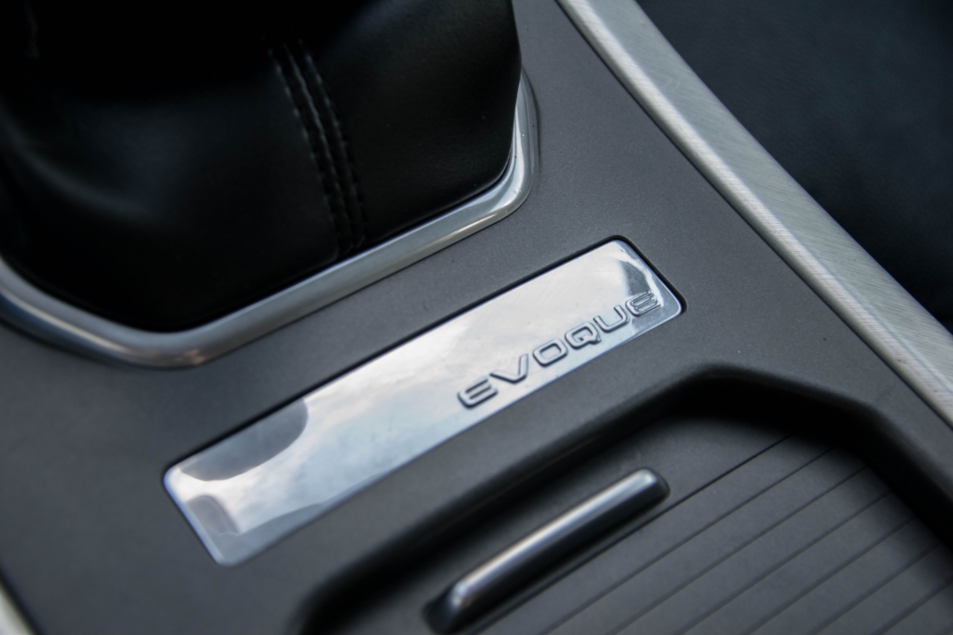 Land Rover Range Rover Evoque 2.2 eD4 2WD Pure Pano/Meridan/Navi/StoelV/Trekhaak Hs6 Foto 18