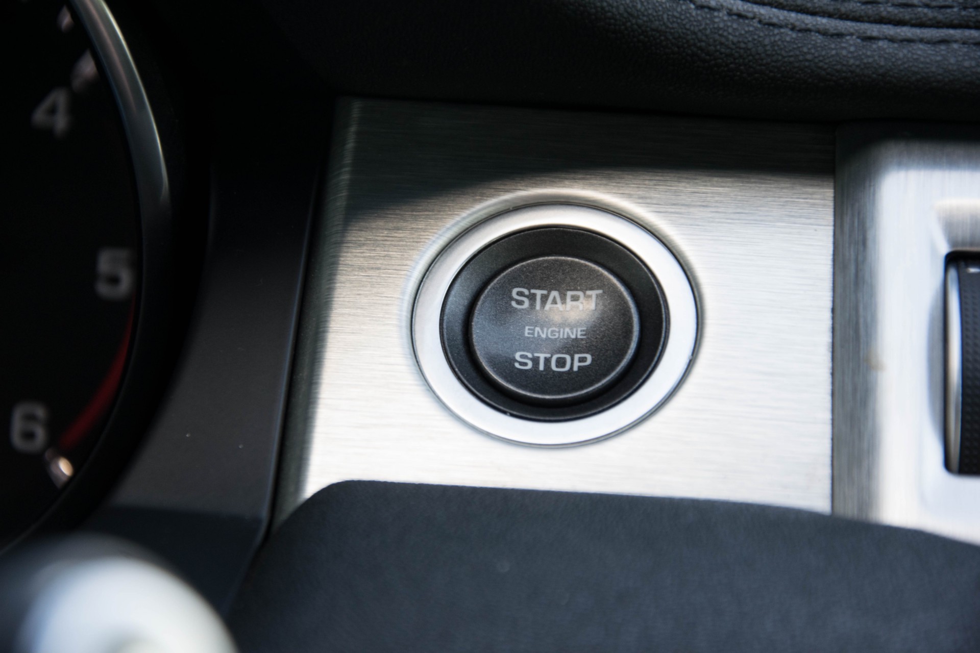 Land Rover Range Rover Evoque 2.2 eD4 2WD Pure Pano/Meridan/Navi/StoelV/Trekhaak Hs6 Foto 19