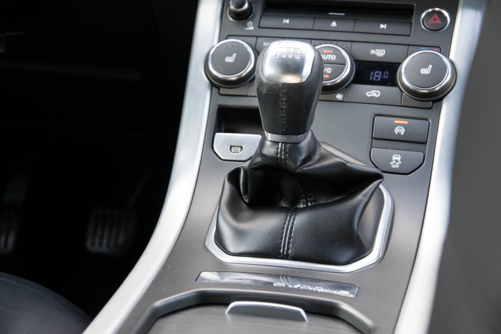 Land Rover Range Rover Evoque 2.2 eD4 2WD Pure Pano/Meridan/Navi/StoelV/Trekhaak Hs6 Foto 20