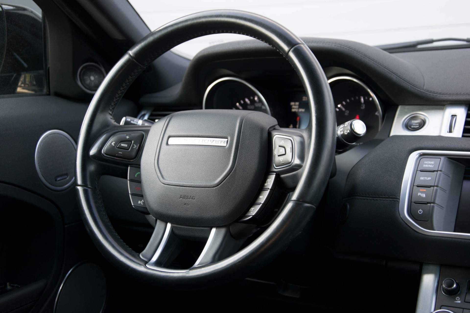 Land Rover Range Rover Evoque 2.2 eD4 2WD Pure Pano/Meridan/Navi/StoelV/Trekhaak Hs6 Foto 8