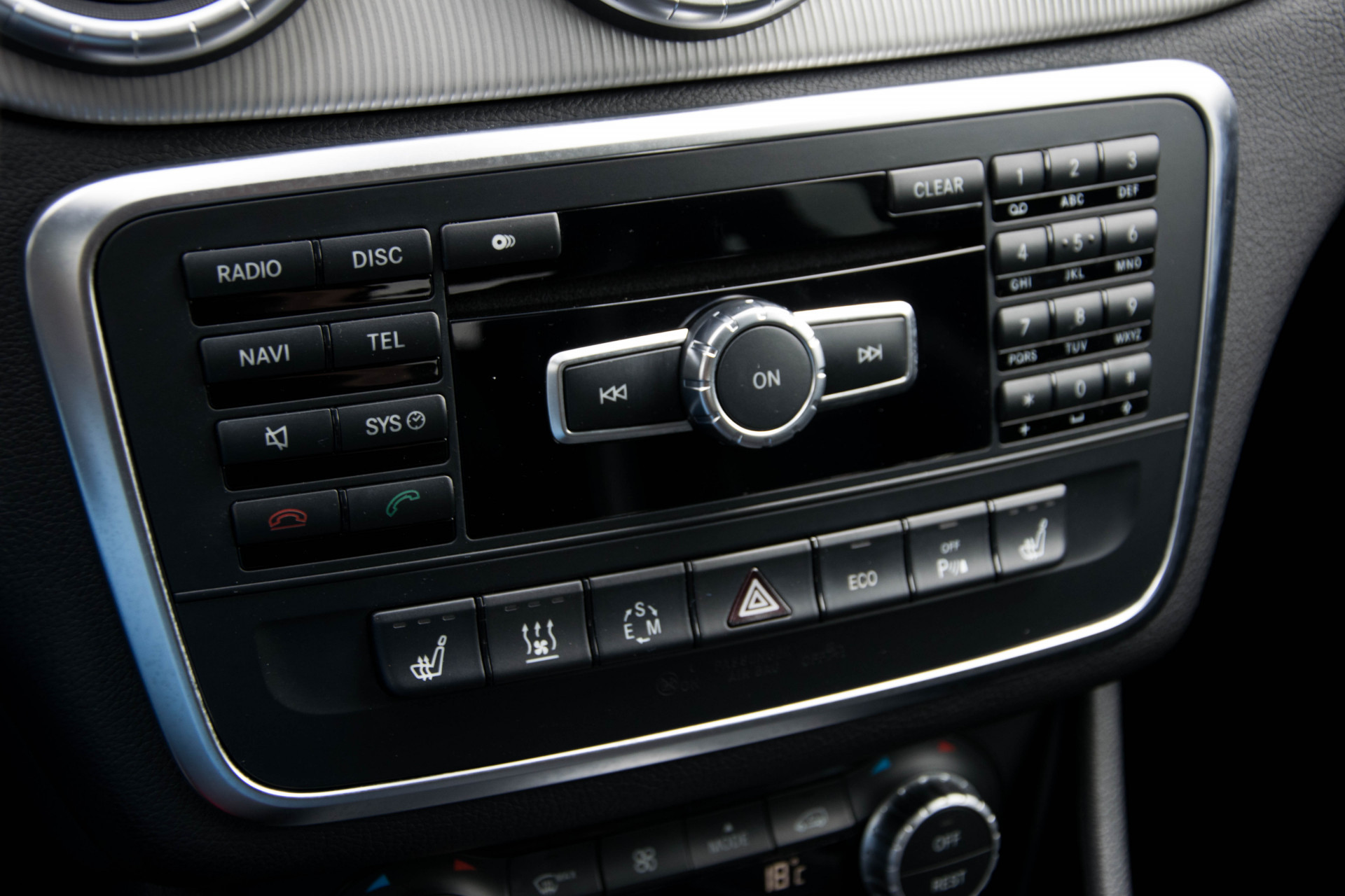 Mercedes-Benz CLA-Klasse 200 Cdi 4-M Urban Pano/Standkachel/Night/Camera/Xenon Aut7 Foto 12