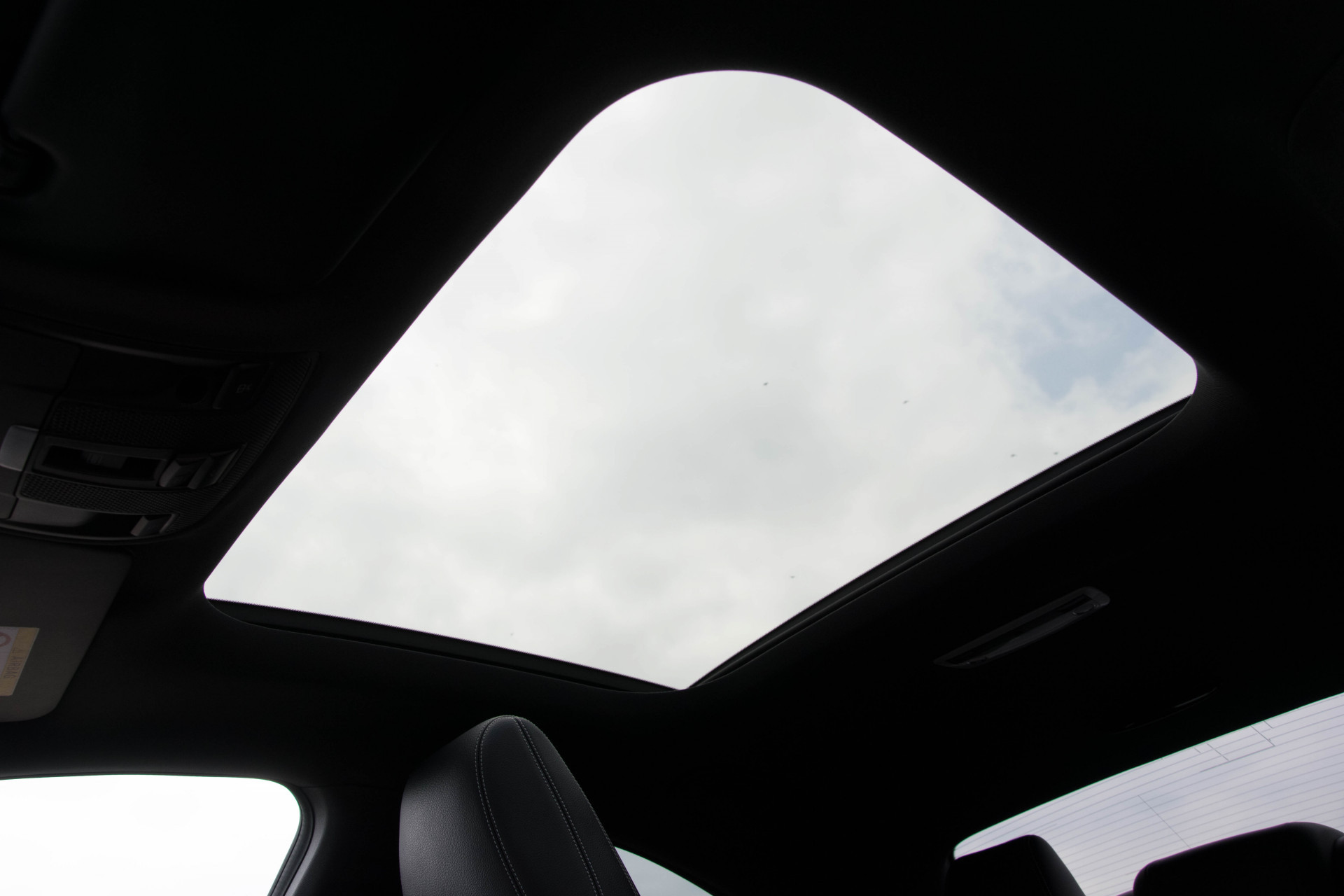 Mercedes-Benz CLA-Klasse 200 Cdi 4-M Urban Pano/Standkachel/Night/Camera/Xenon Aut7 Foto 22