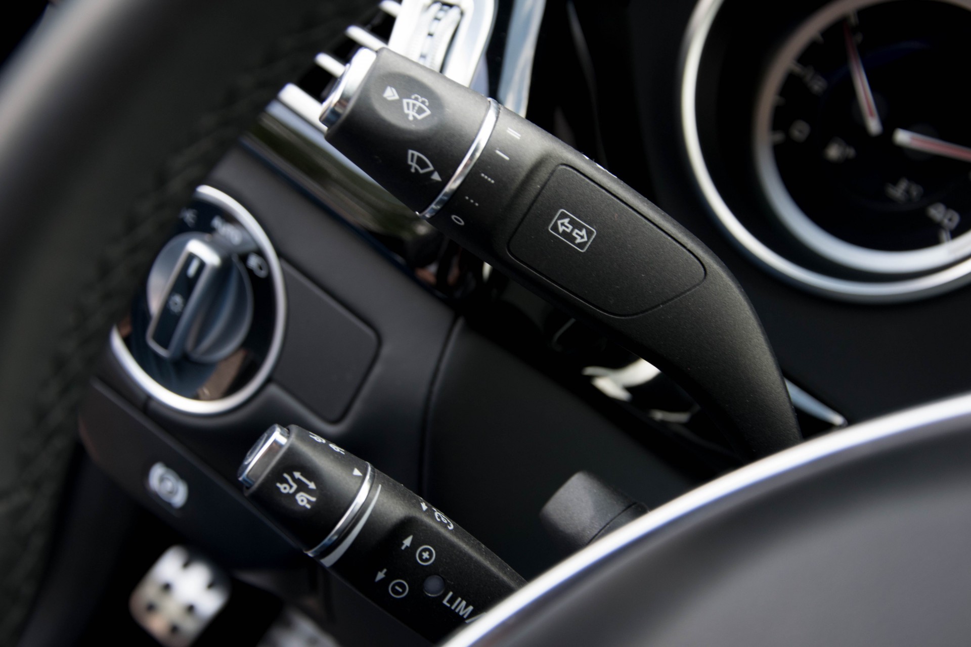 Mercedes-Benz CLS-Klasse 63 AMG 4-M Black Edition Exclusive/Keyless/Distronic Aut7 Foto 10