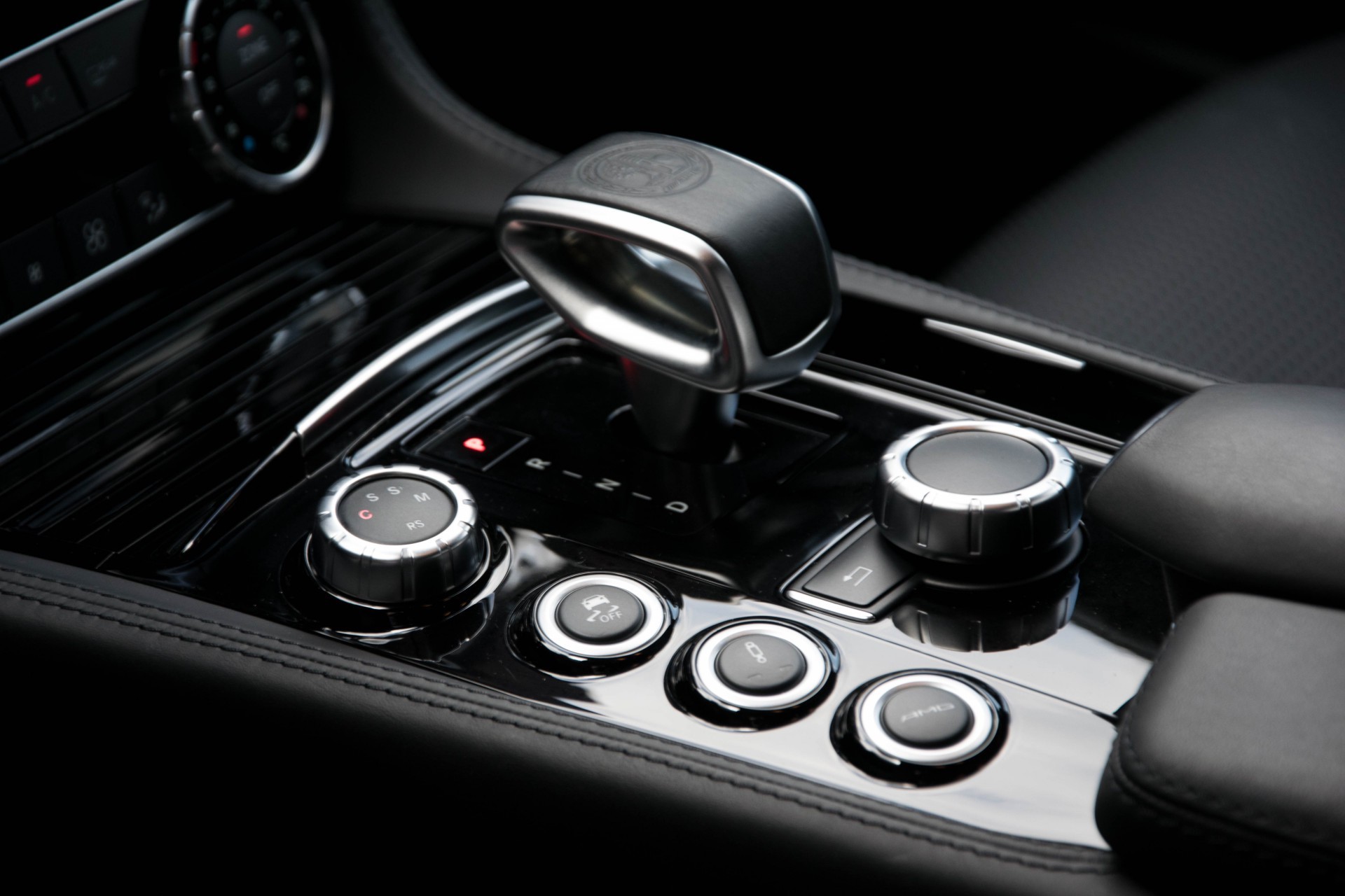 Mercedes-Benz CLS-Klasse 63 AMG 4-M Black Edition Exclusive/Keyless/Distronic Aut7 Foto 20